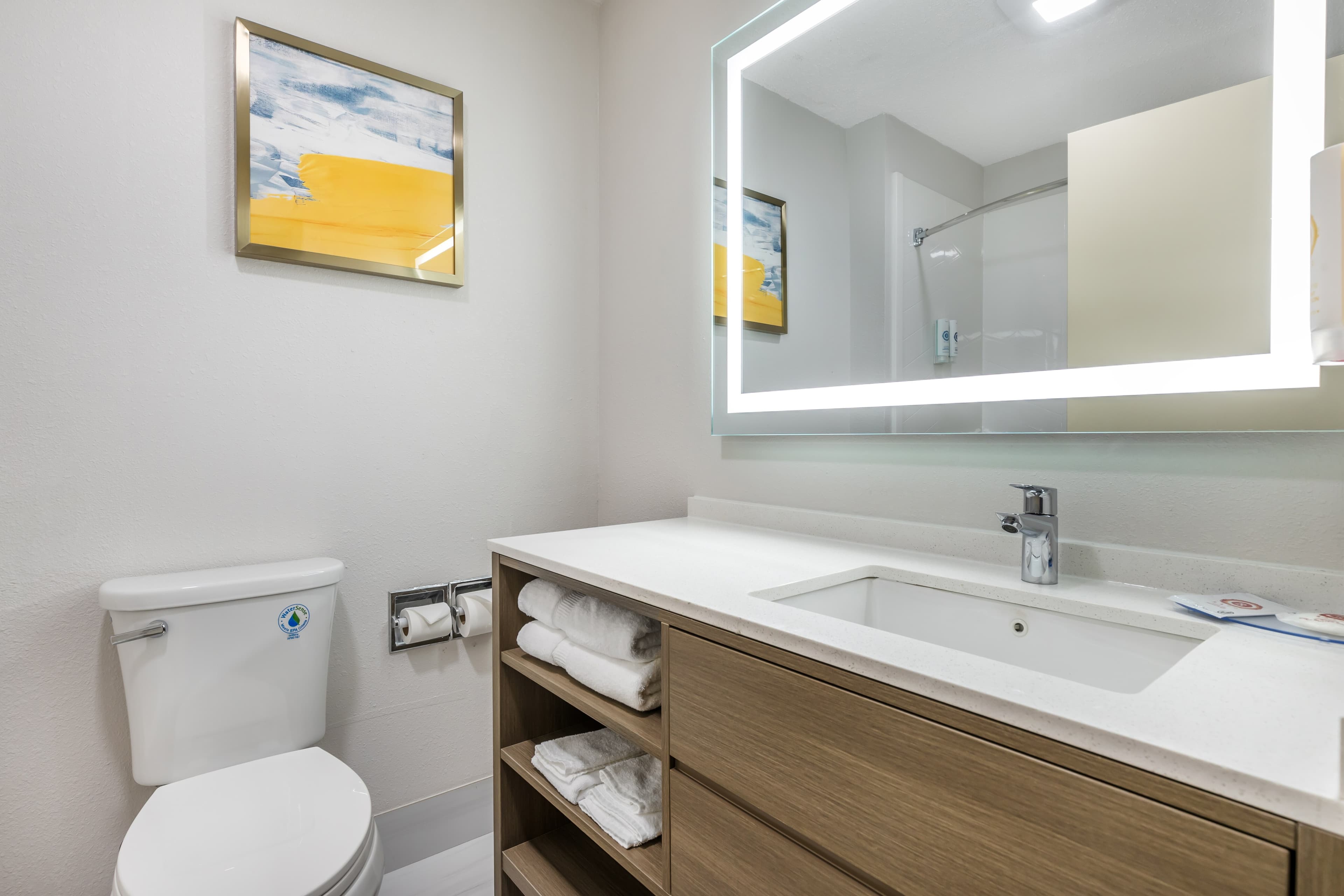 Comfort Inn Davenport East - Bettendorf — 14