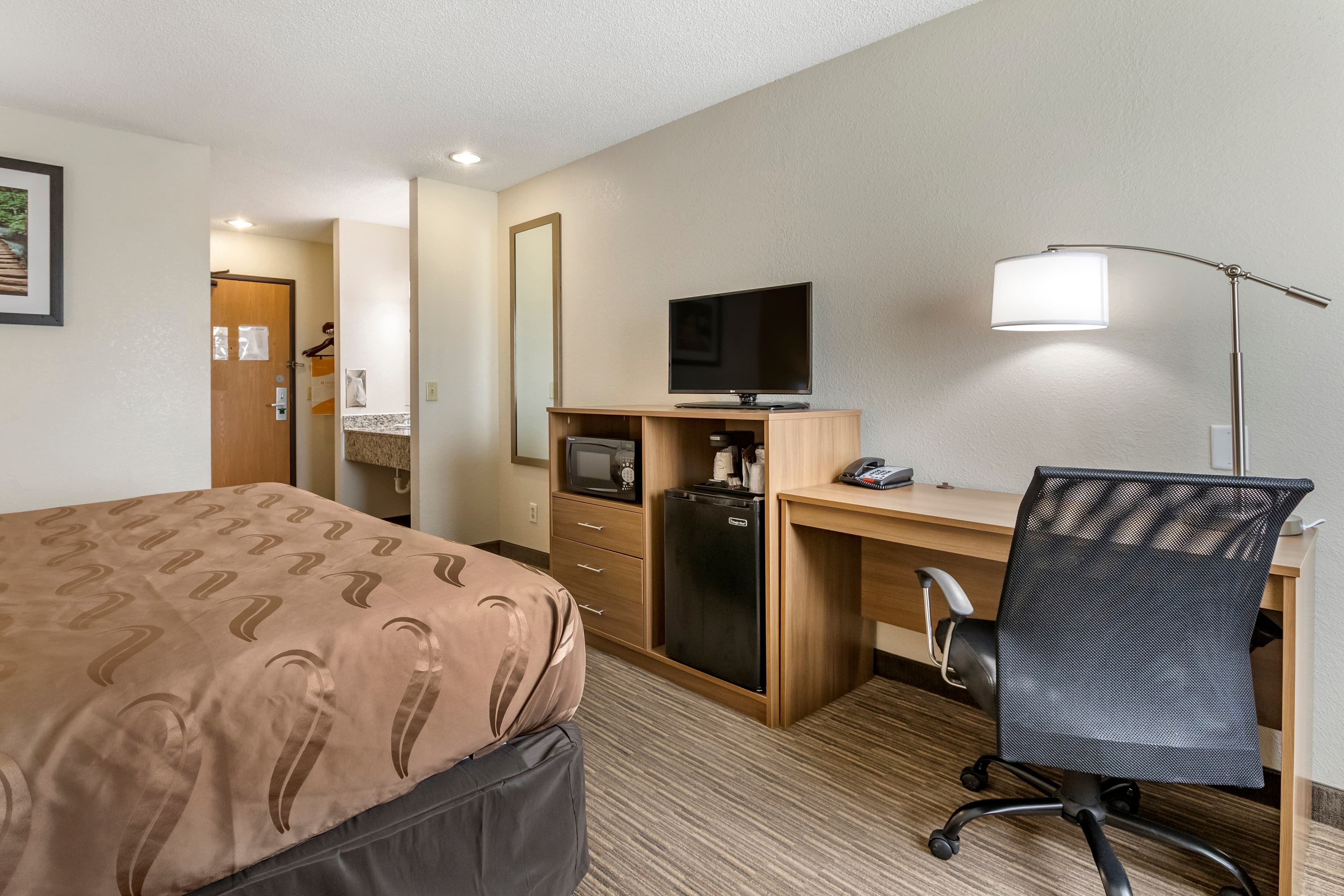 Quality Inn Creston - Image 4
