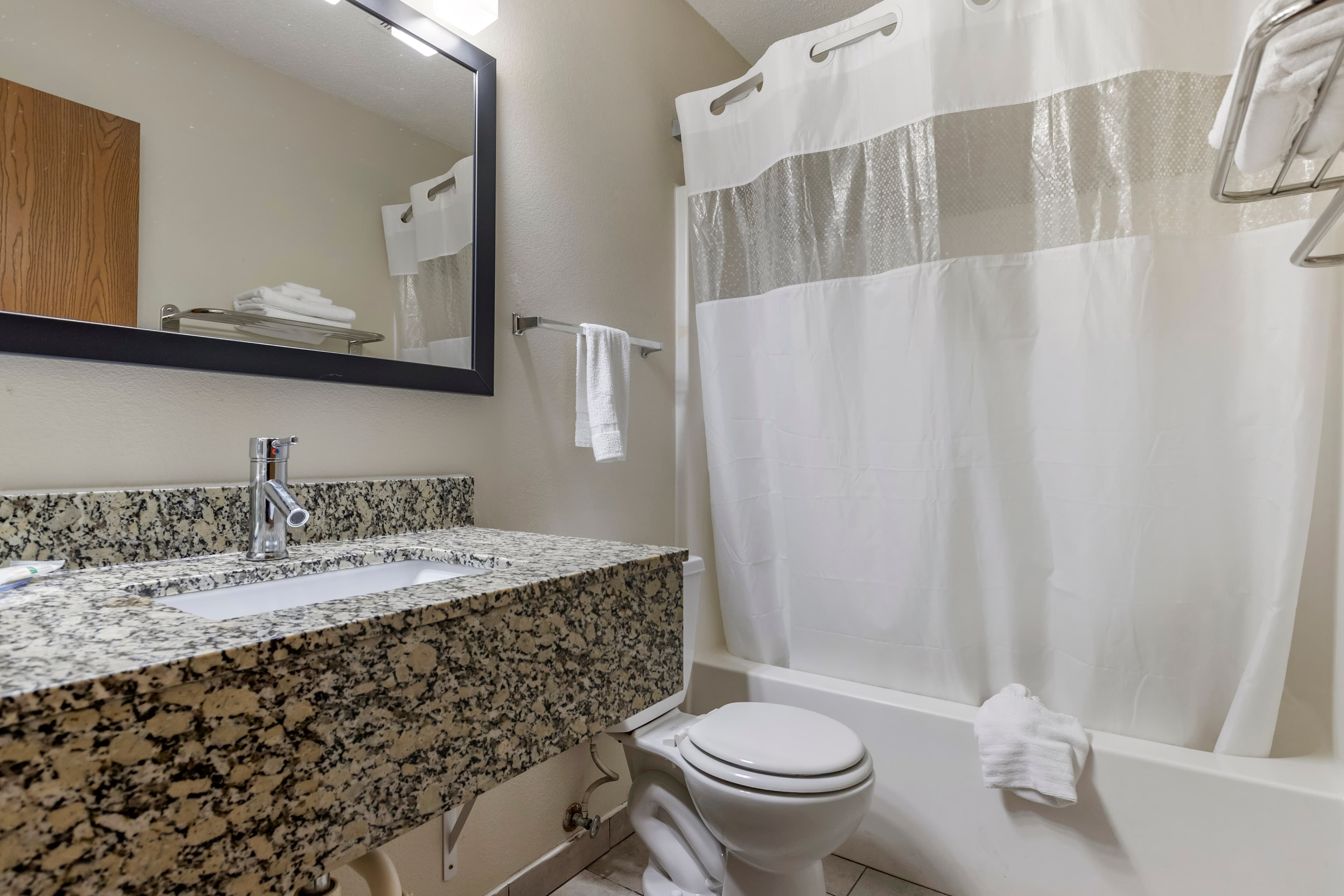 Quality Inn Creston — 44