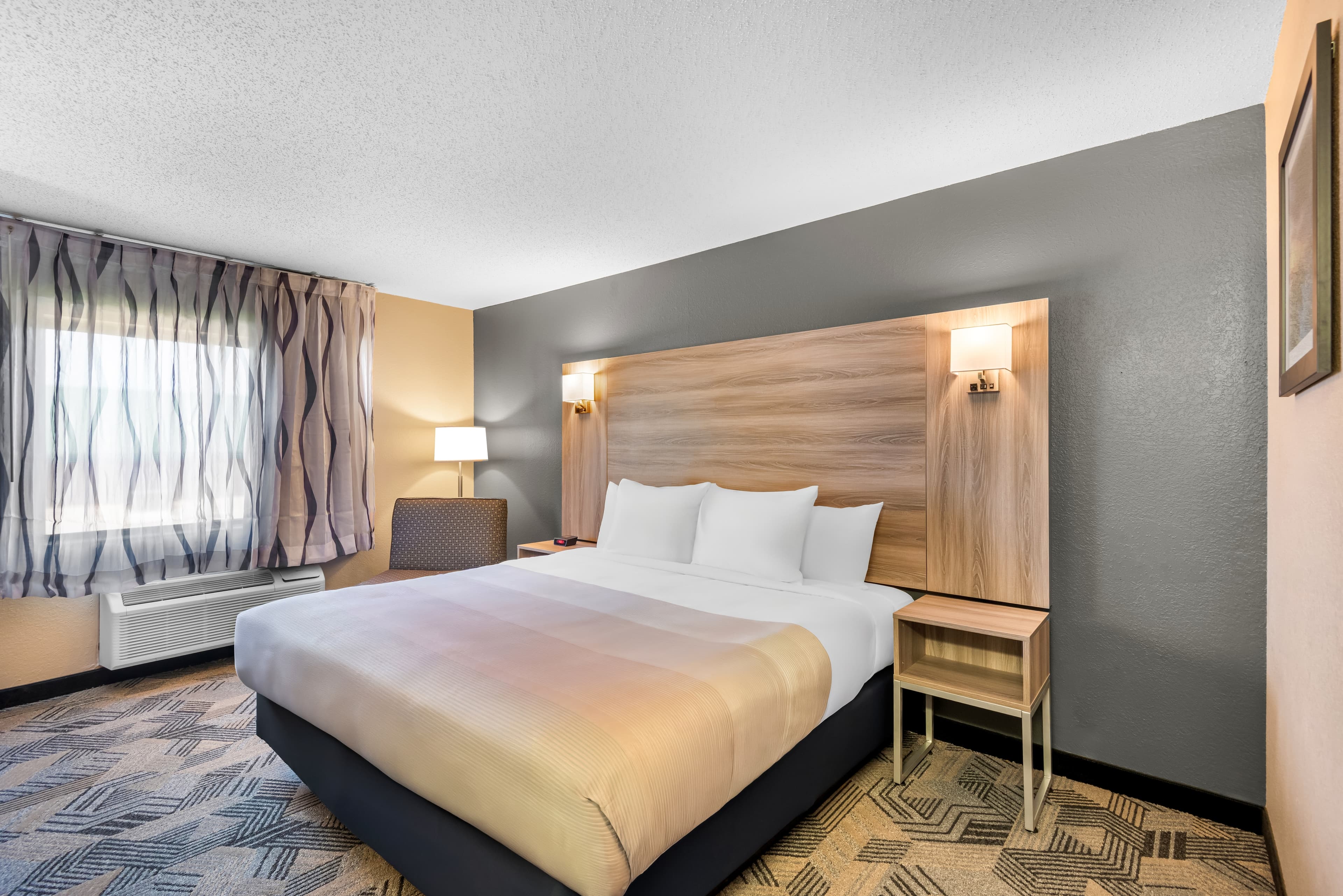 Quality Inn Fairfield - Image 2