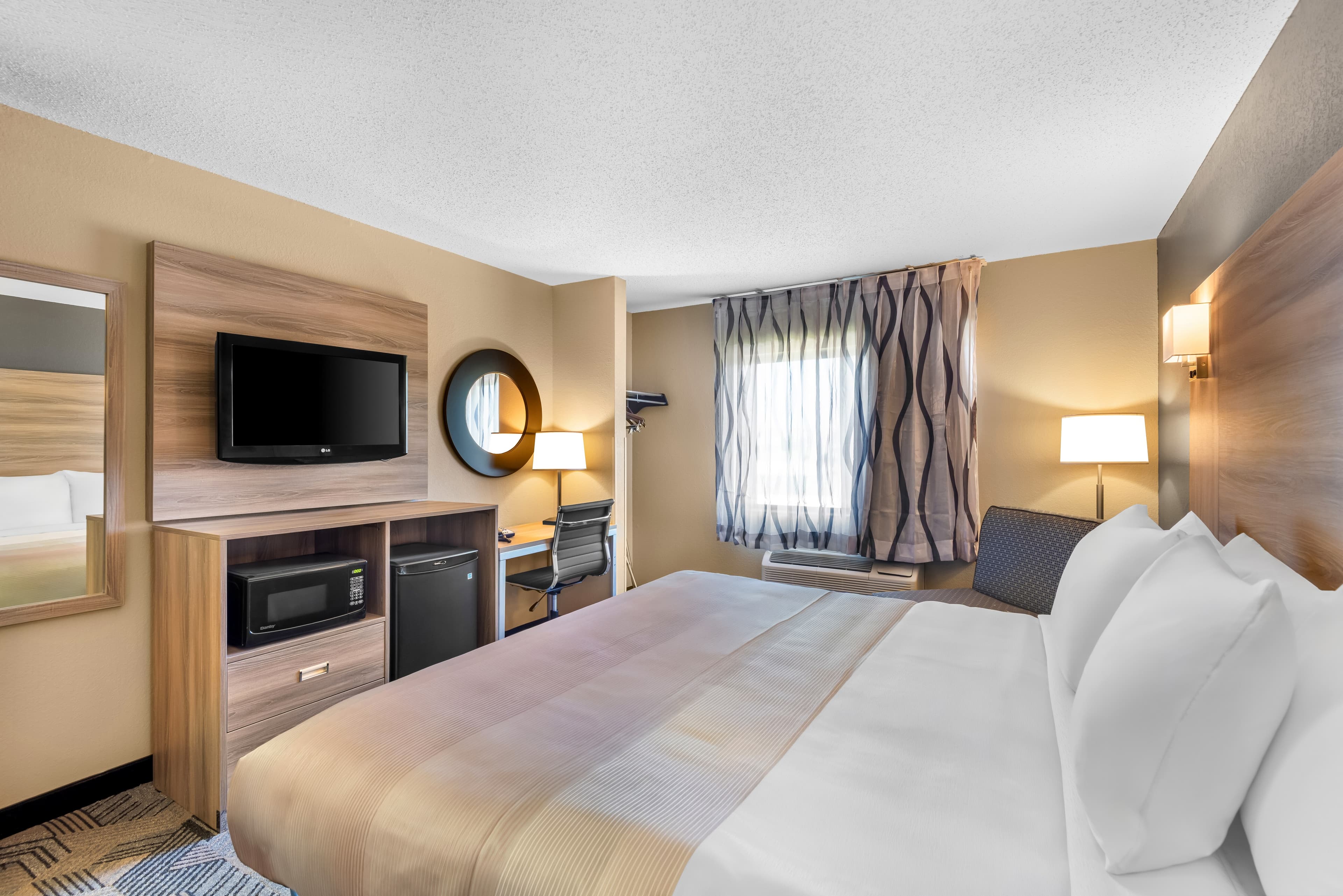 Quality Inn Fairfield - Image 3