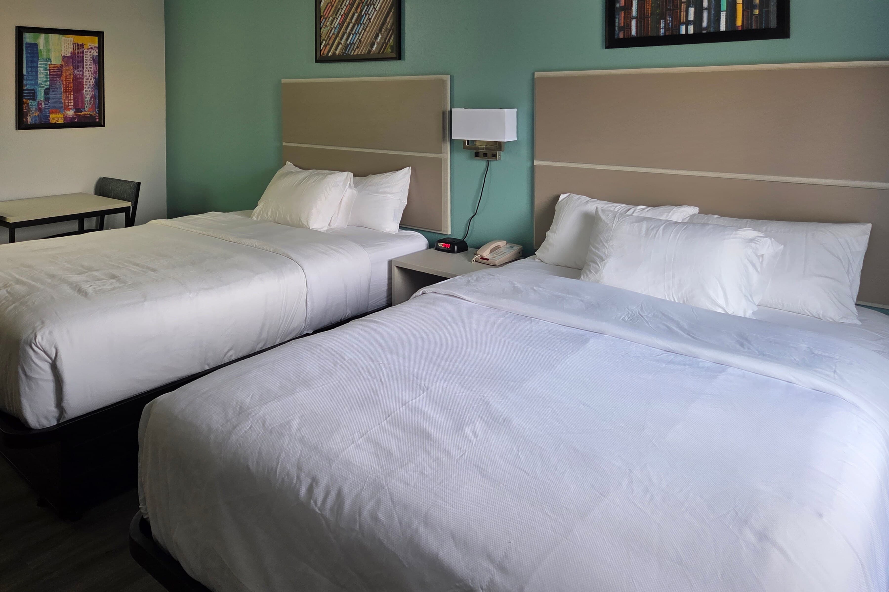 MainStay Suites LeClaire - Quad Cities - Image 3
