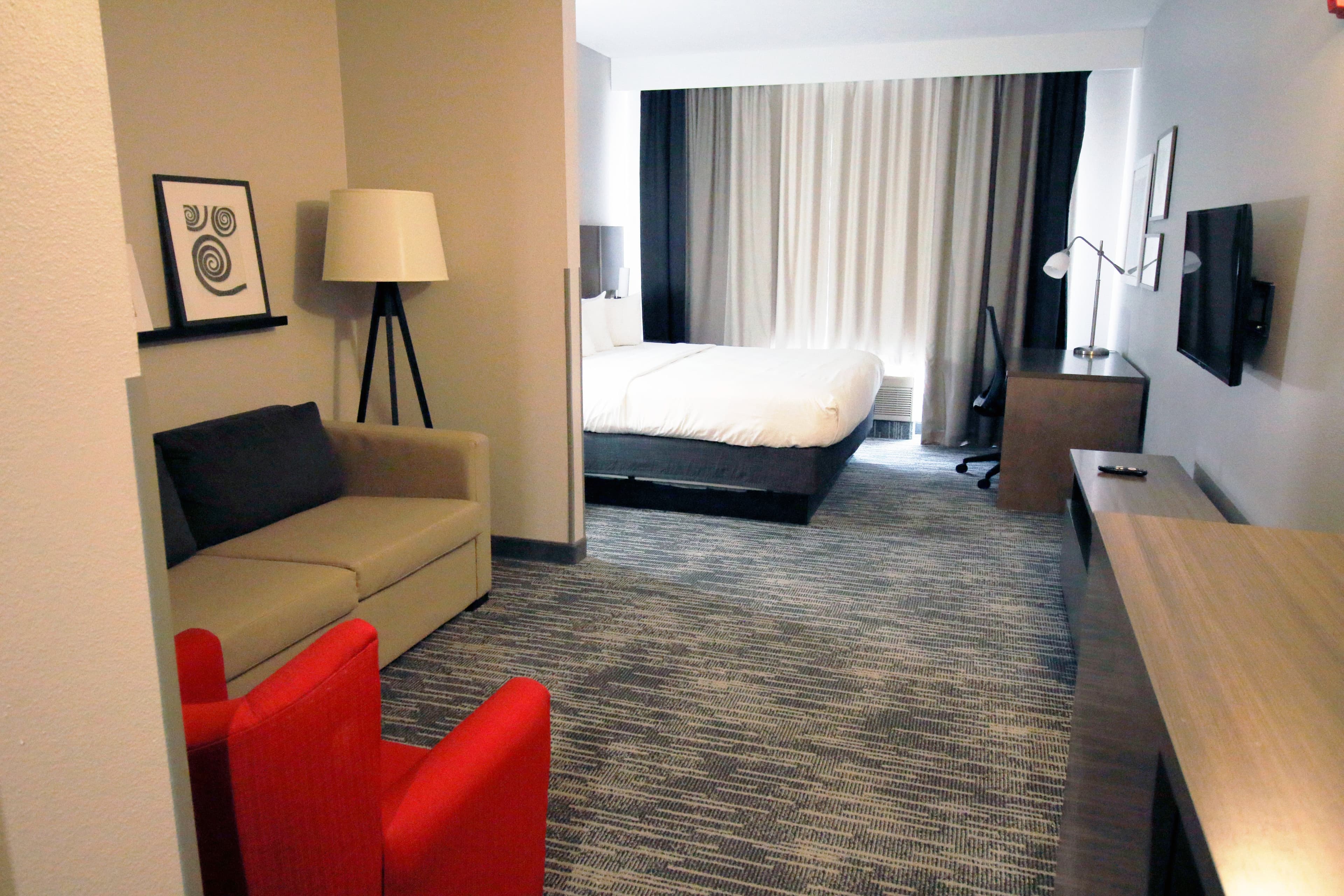 Country Inn & Suites by Radisson, Council Bluffs, IA — 12
