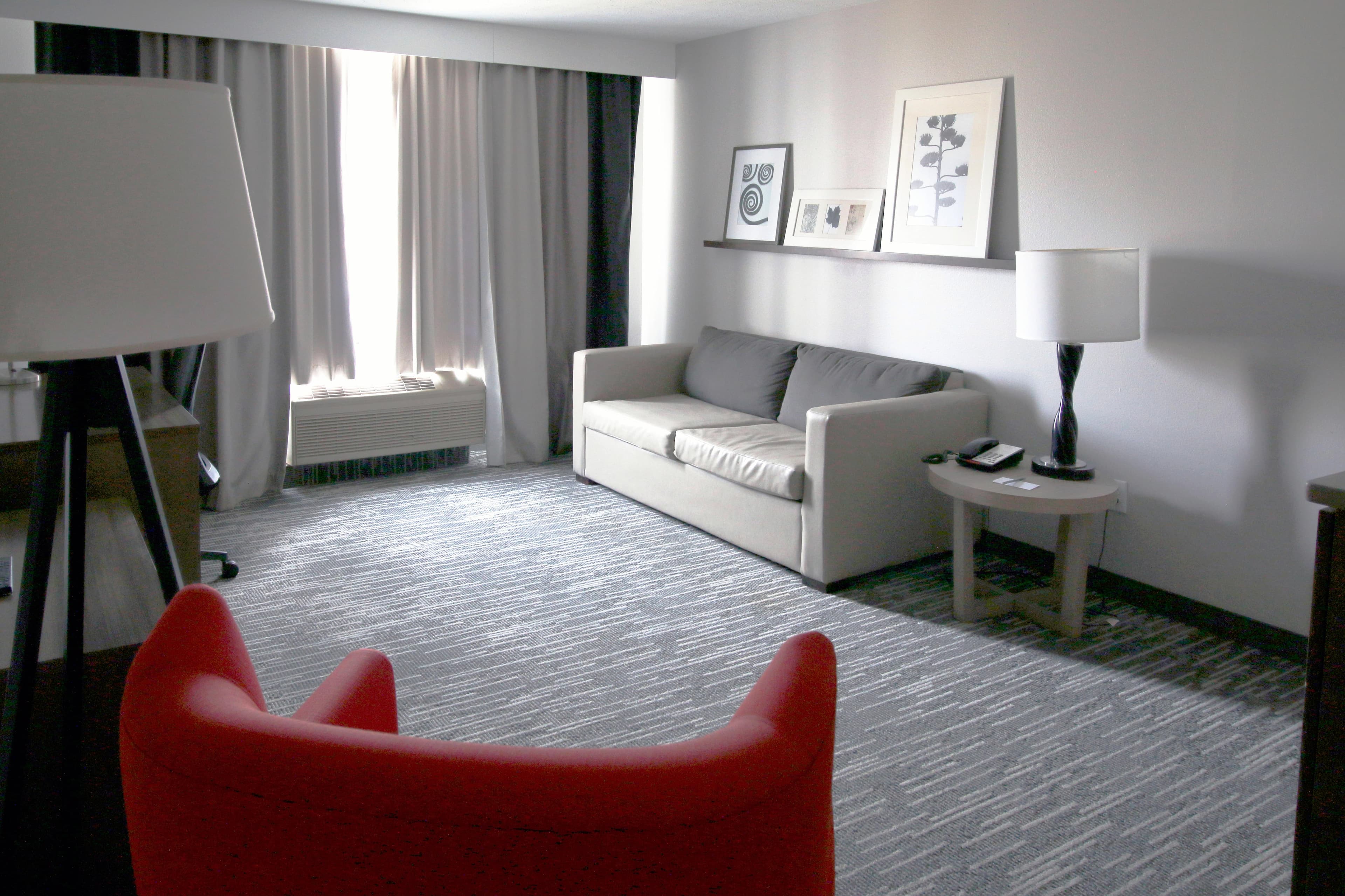 Country Inn & Suites by Radisson, Council Bluffs, IA — 10