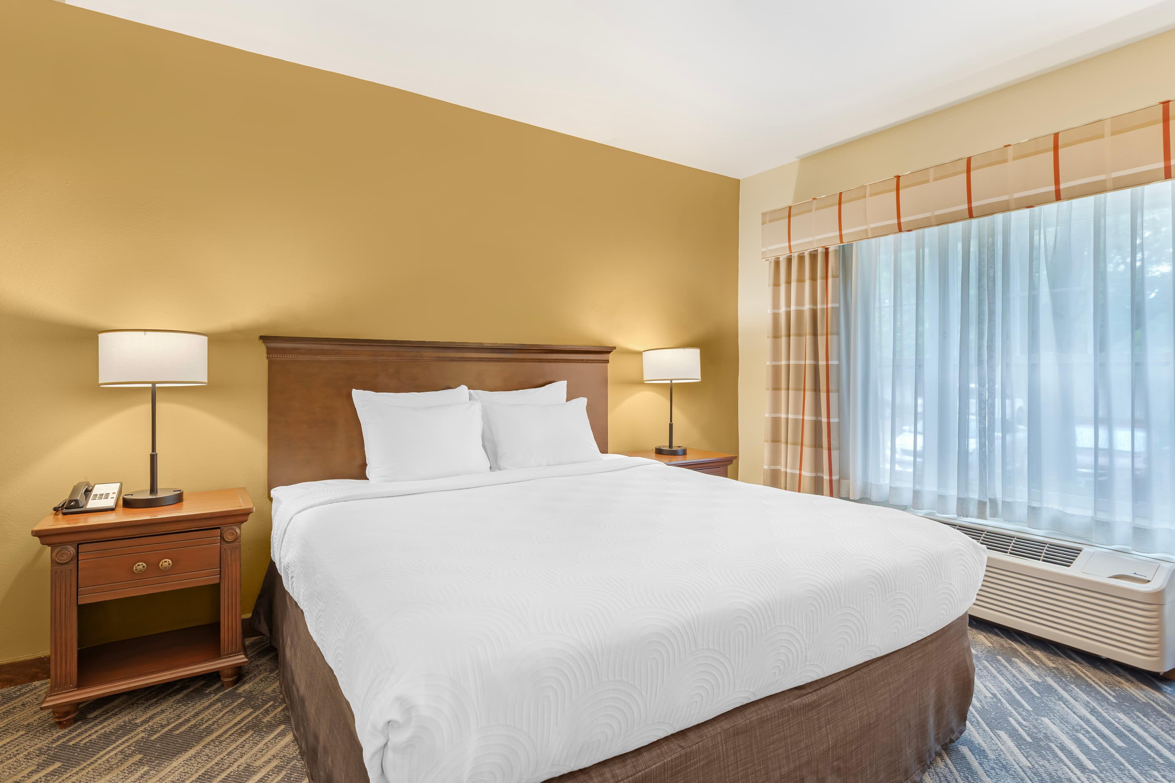Country Inn & Suites by Radisson, Des Moines West, IA — 2