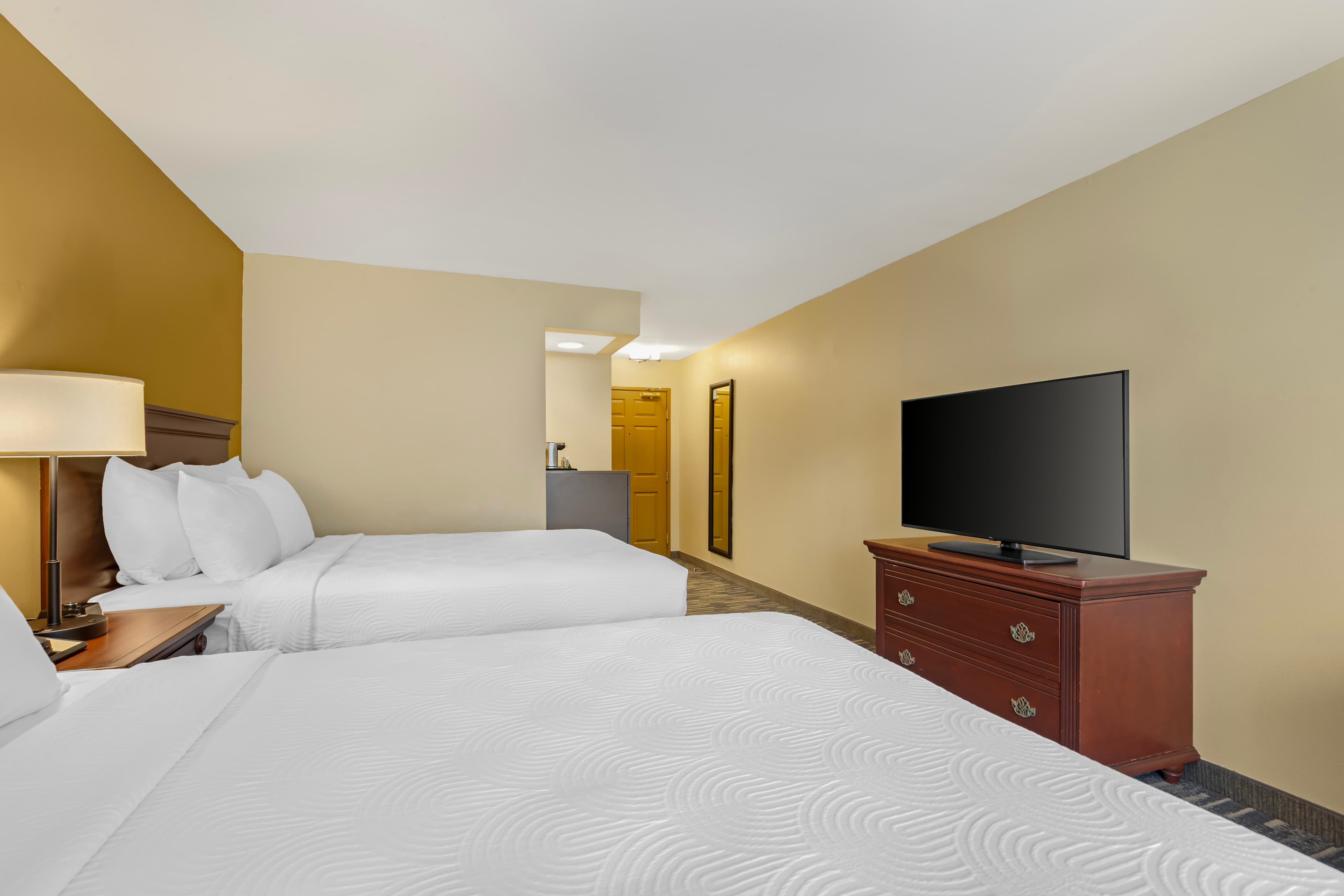 Country Inn & Suites by Radisson, Des Moines West, IA — 9