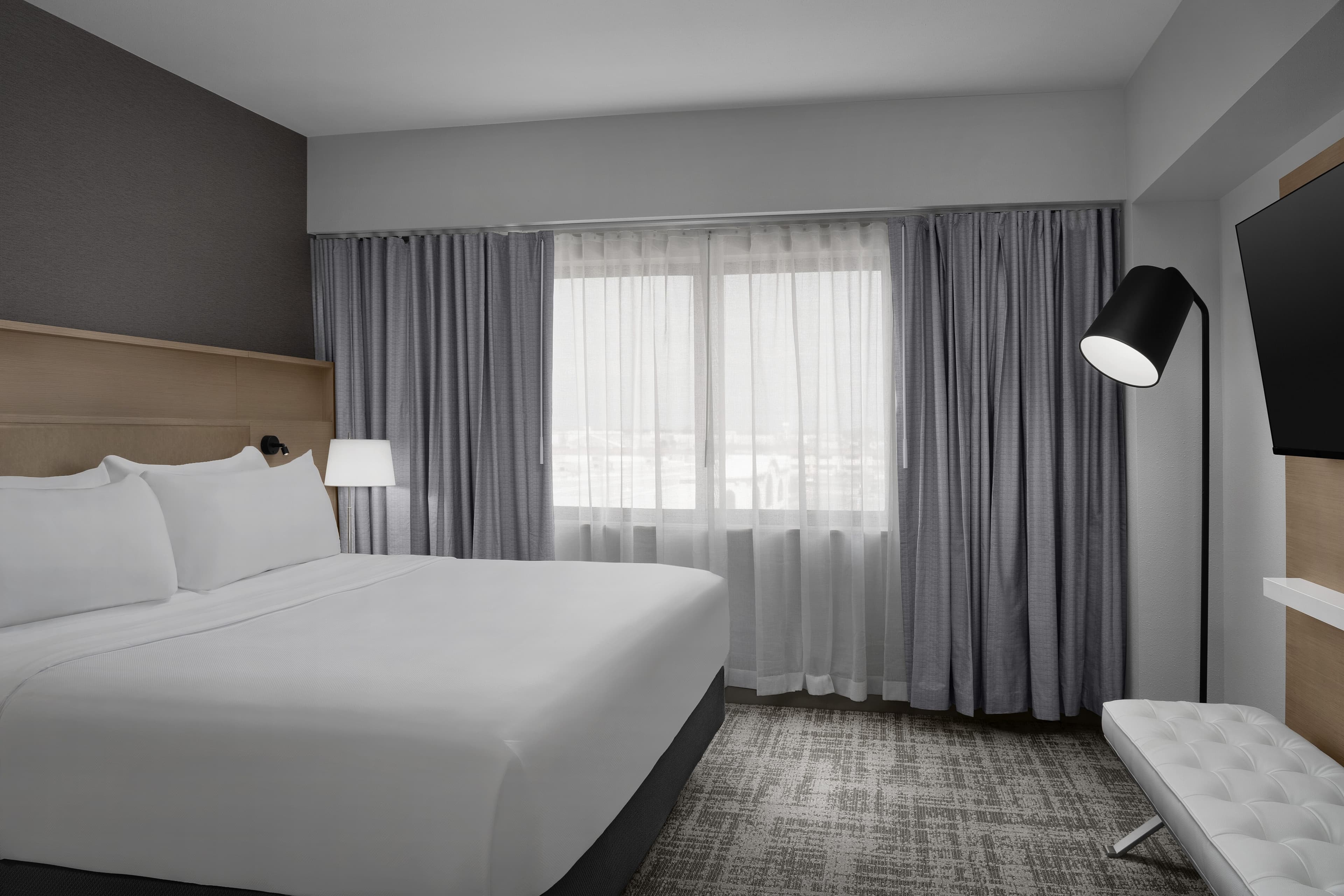 Radisson Hotel Cedar Rapids — 16
