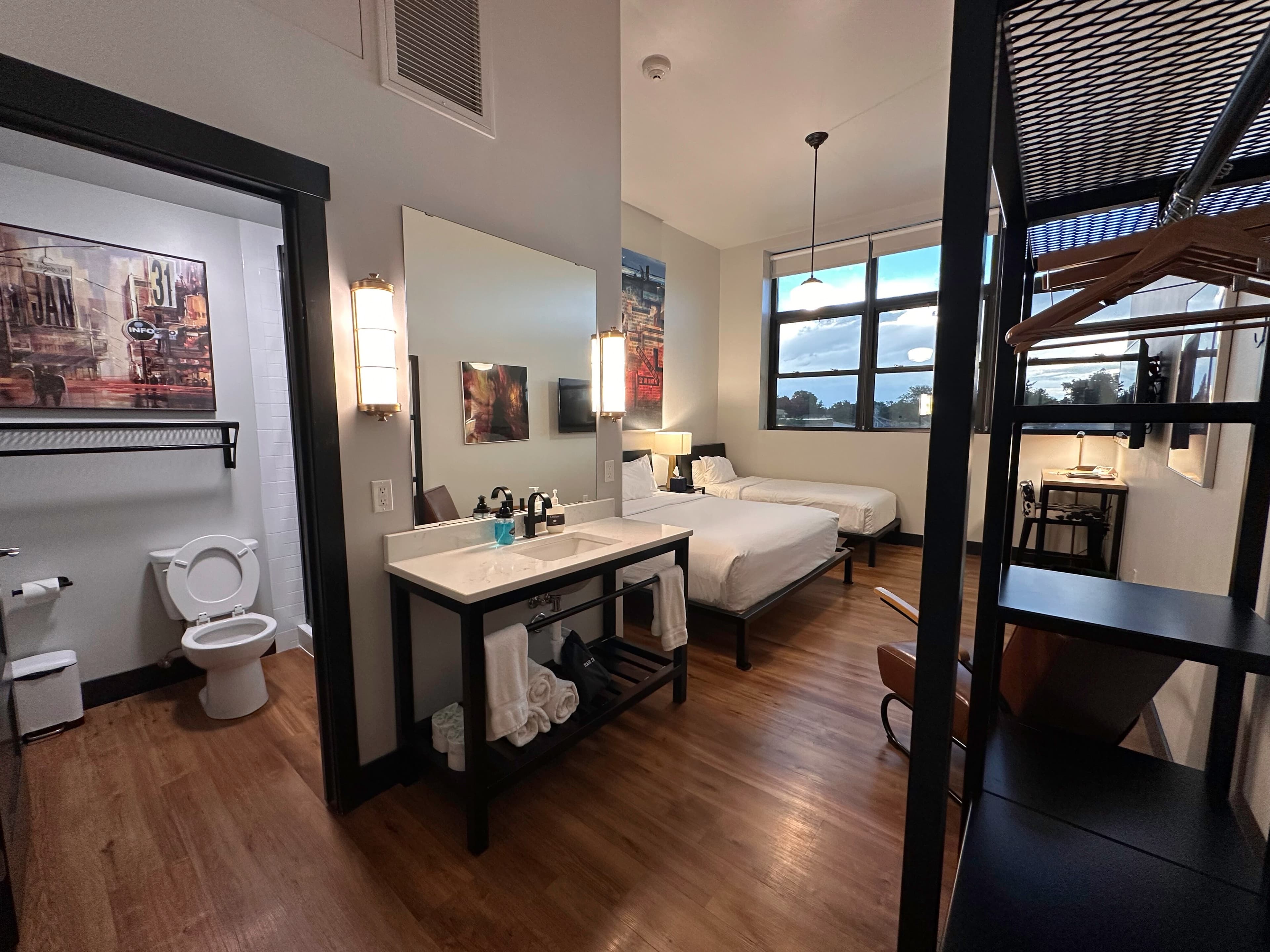 Hotel Grinnell Downtown, an Ascend Collection Hotel — 29