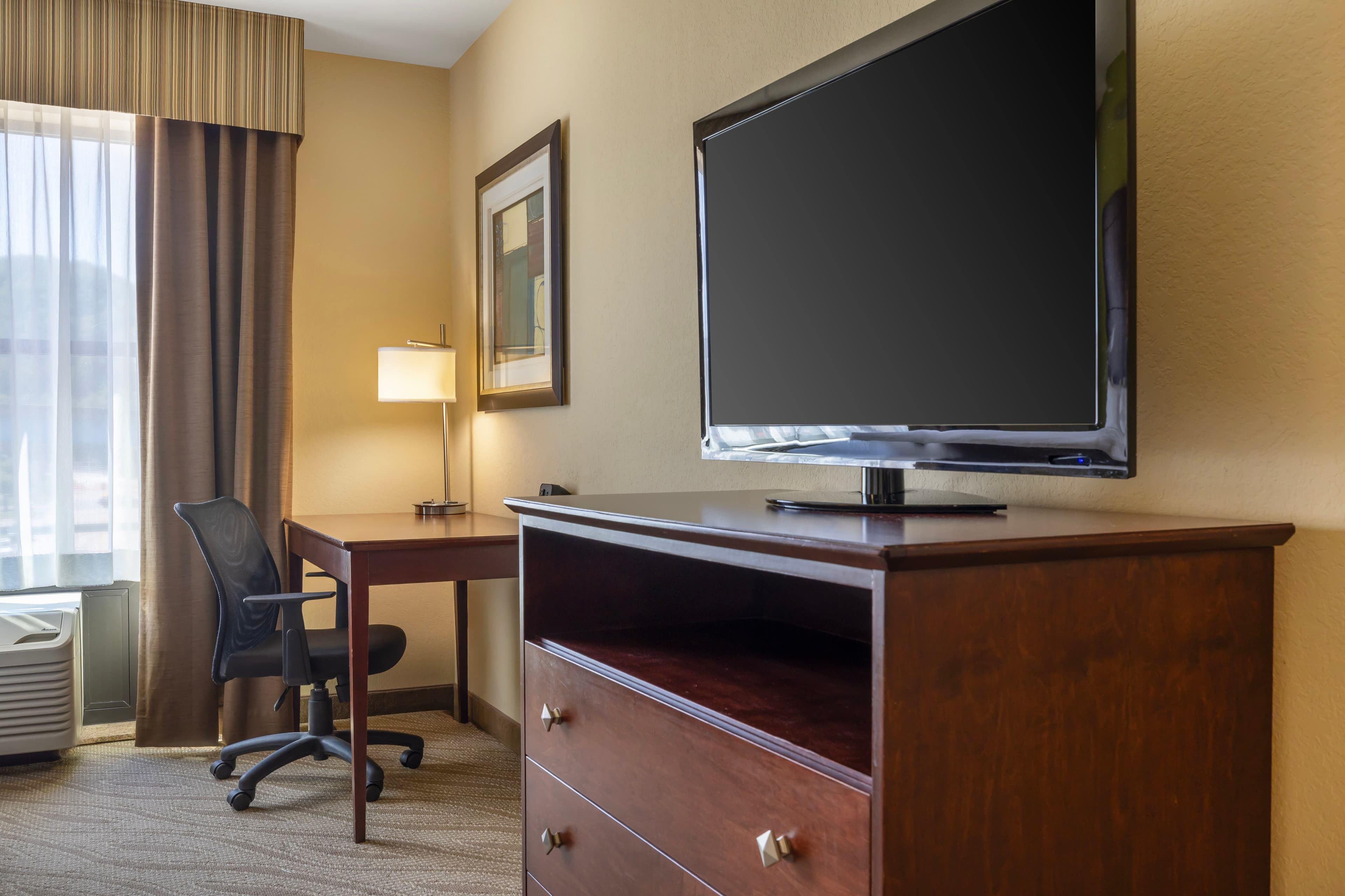 Comfort Inn & Suites Marquette - Prairie du Chien — 4