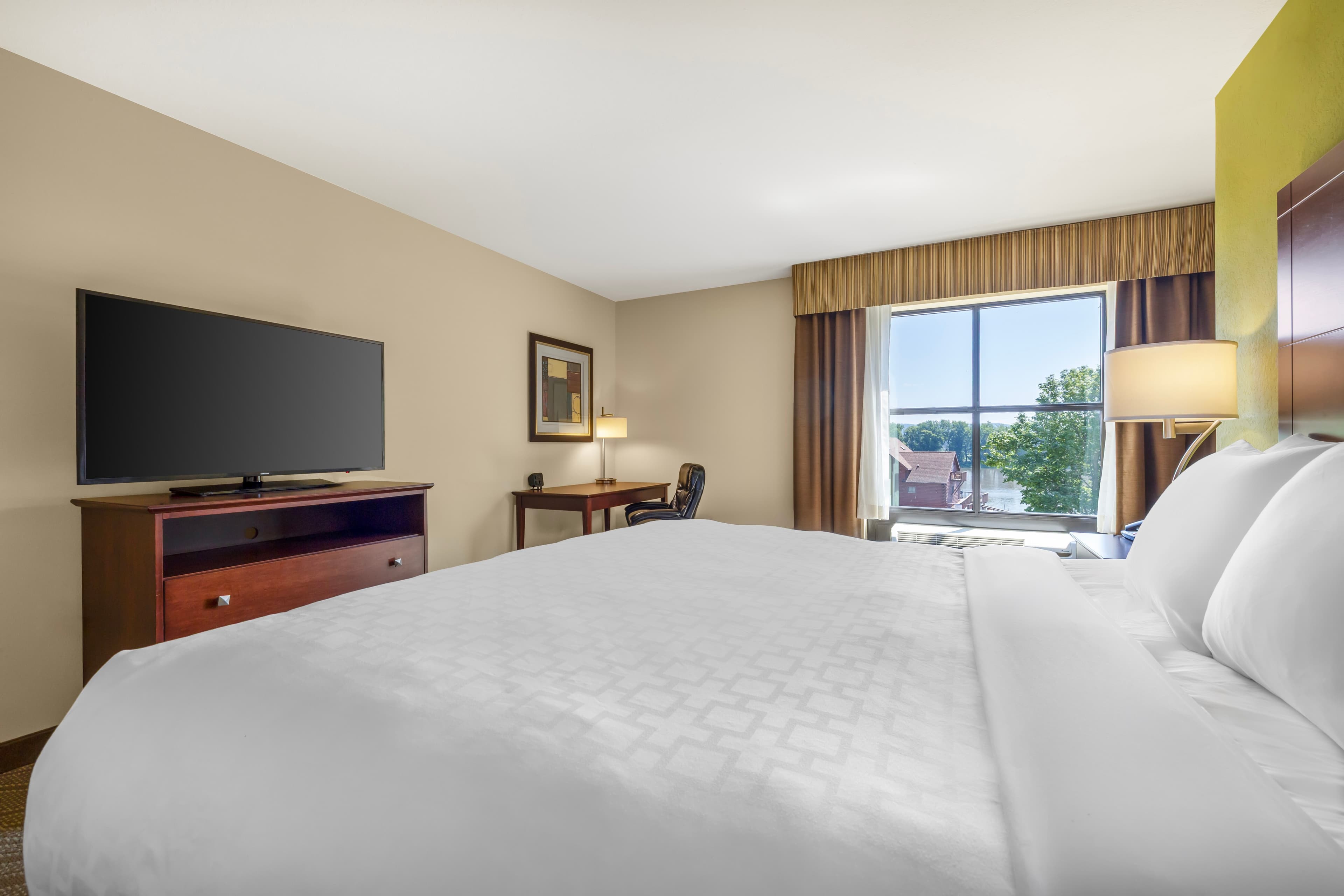 Comfort Inn & Suites Marquette - Prairie du Chien — 11
