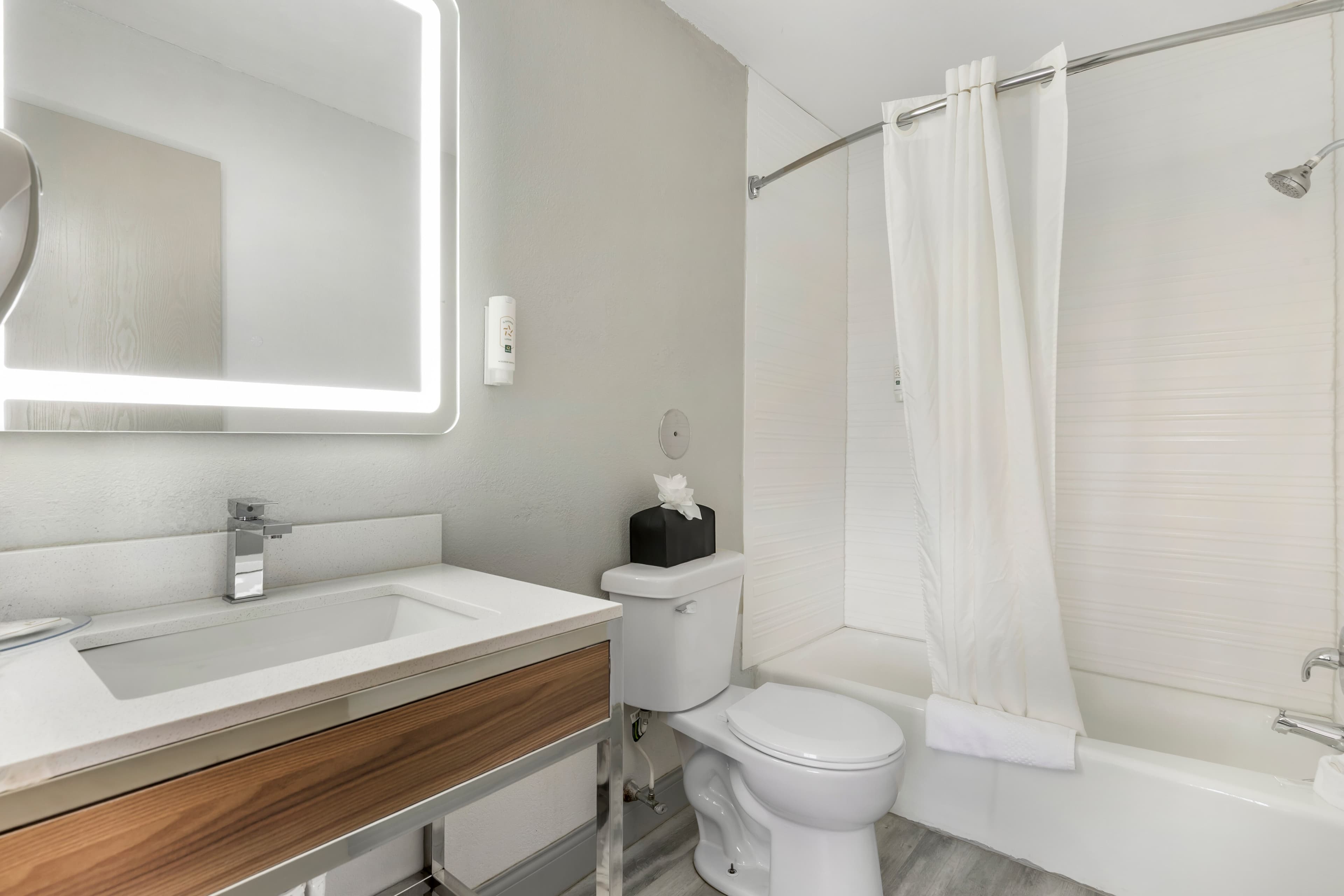 Quality Inn & Suites Ottumwa North — 15