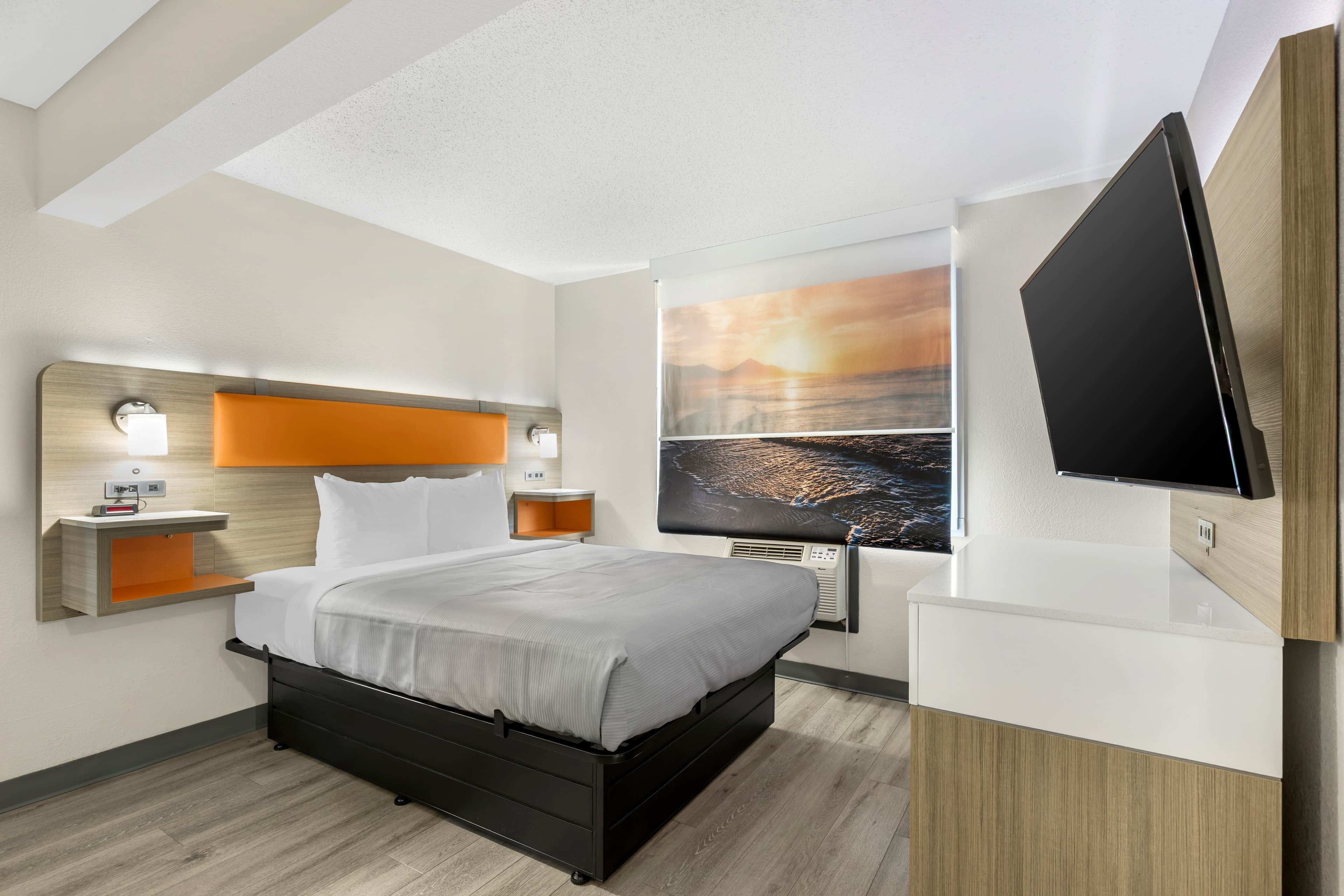 Quality Inn & Suites Ottumwa North — 16