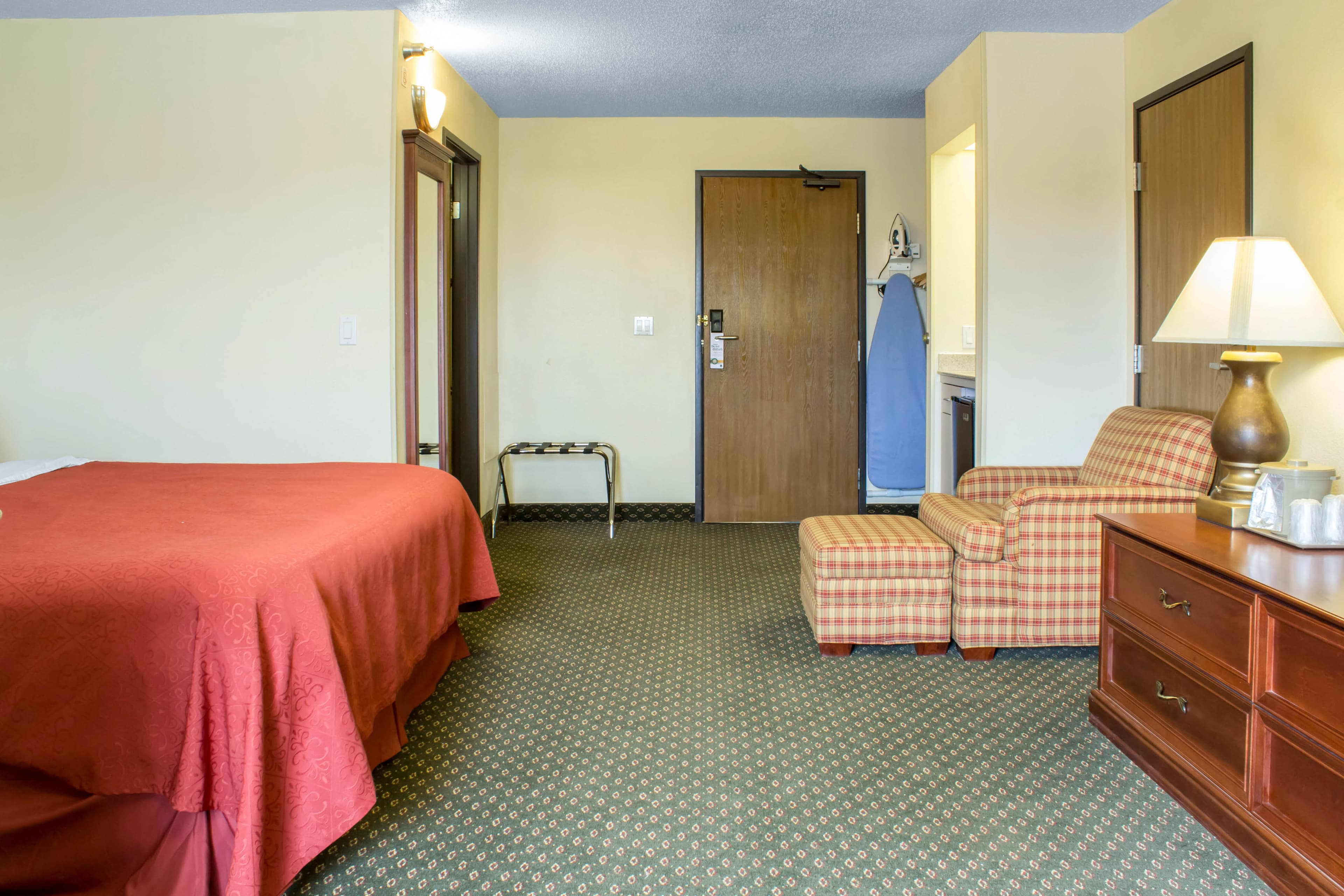 Quality Inn & Suites Sioux City Southeast - Image 4