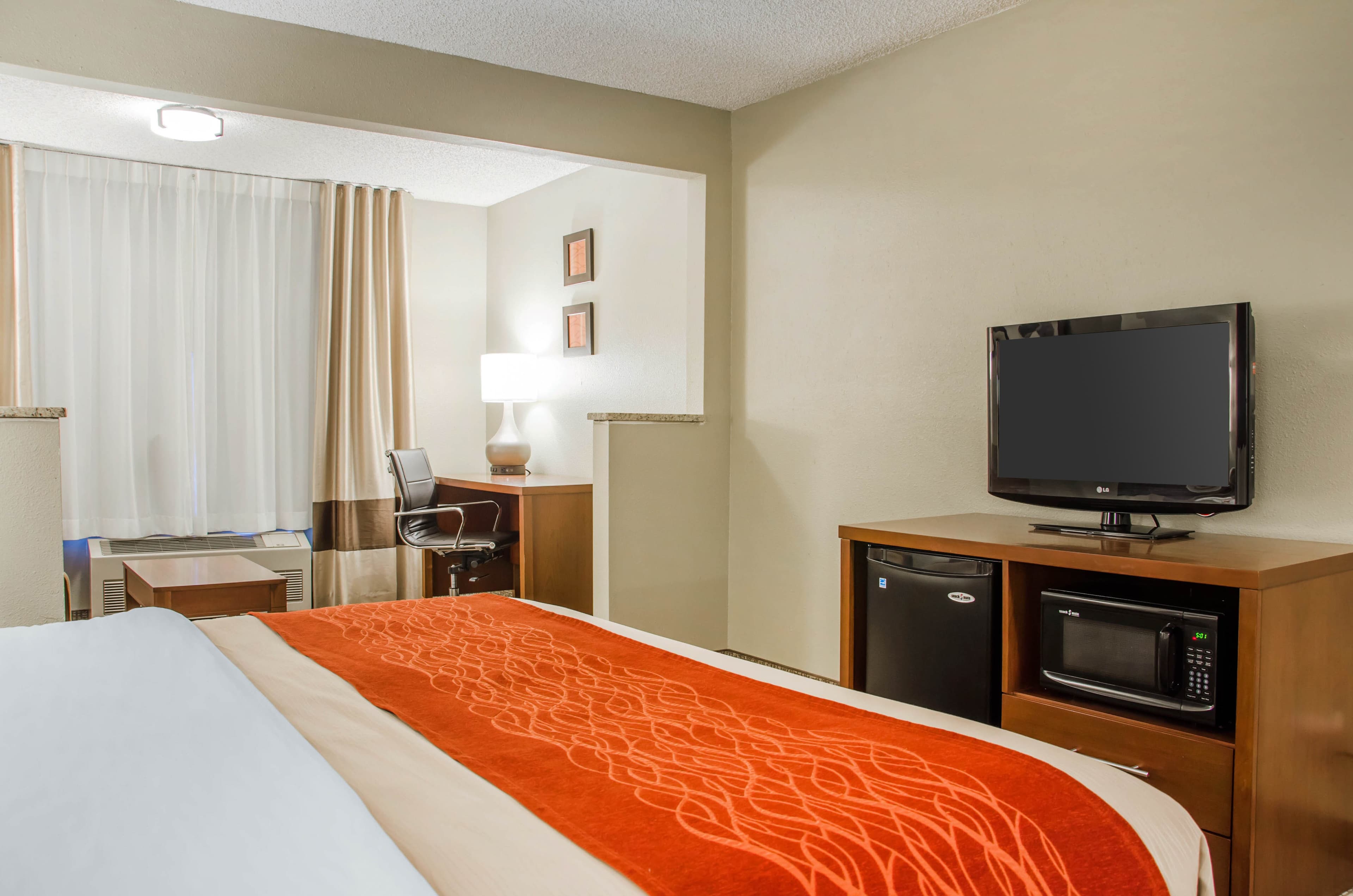 Comfort Inn — 8