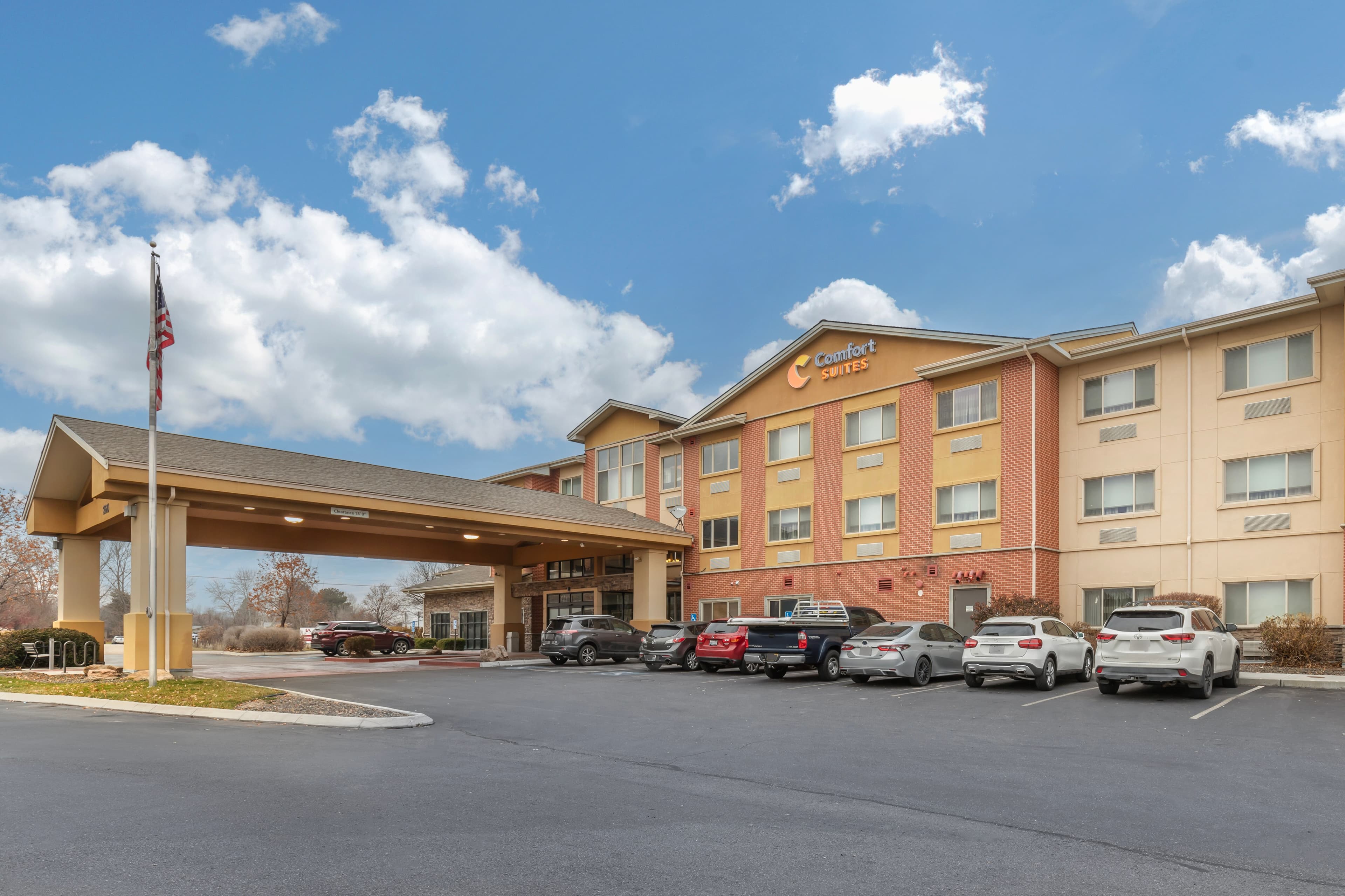 Comfort Suites Boise West Meridian - Image 1