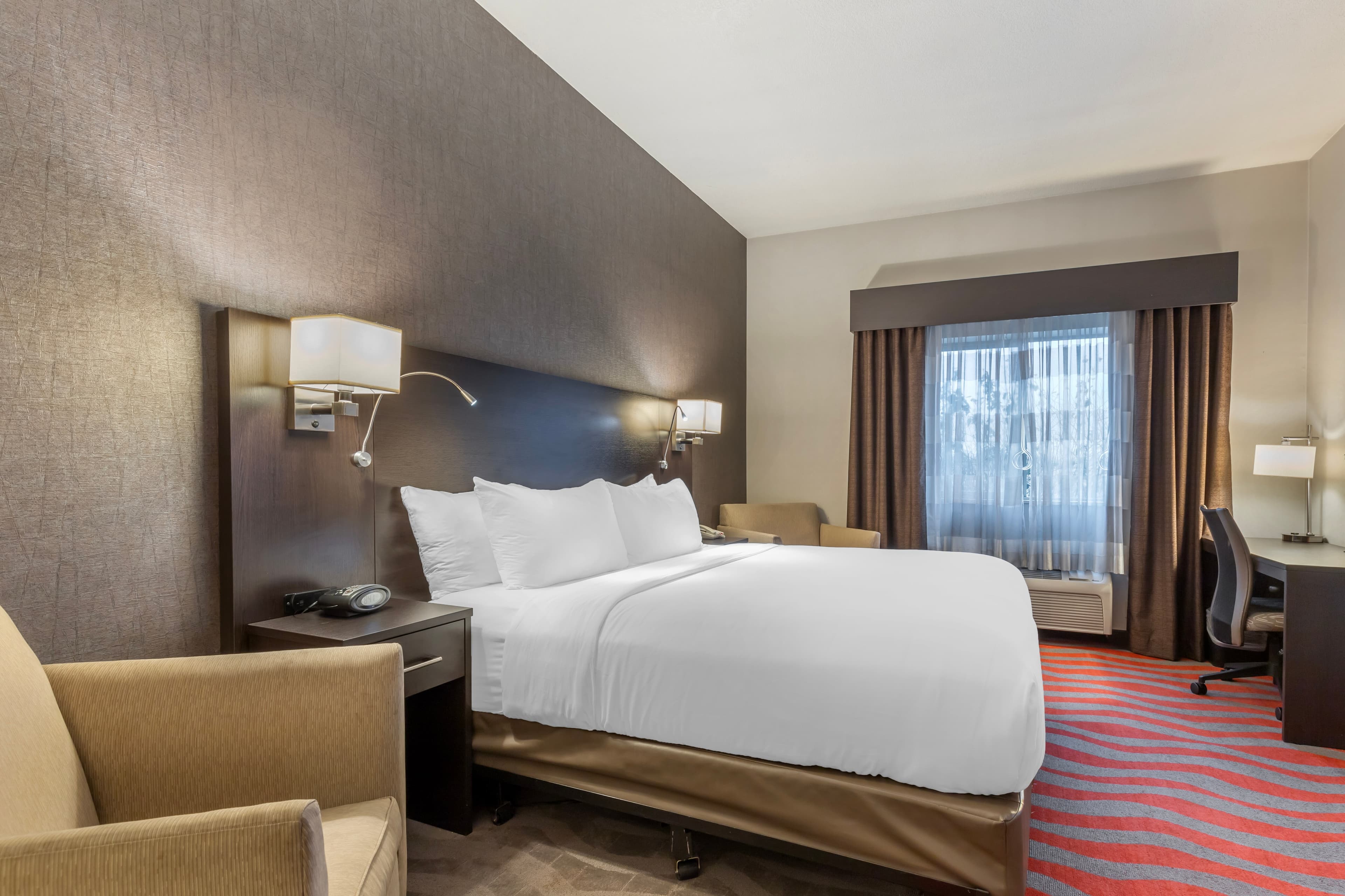 Comfort Suites Boise West Meridian — 11