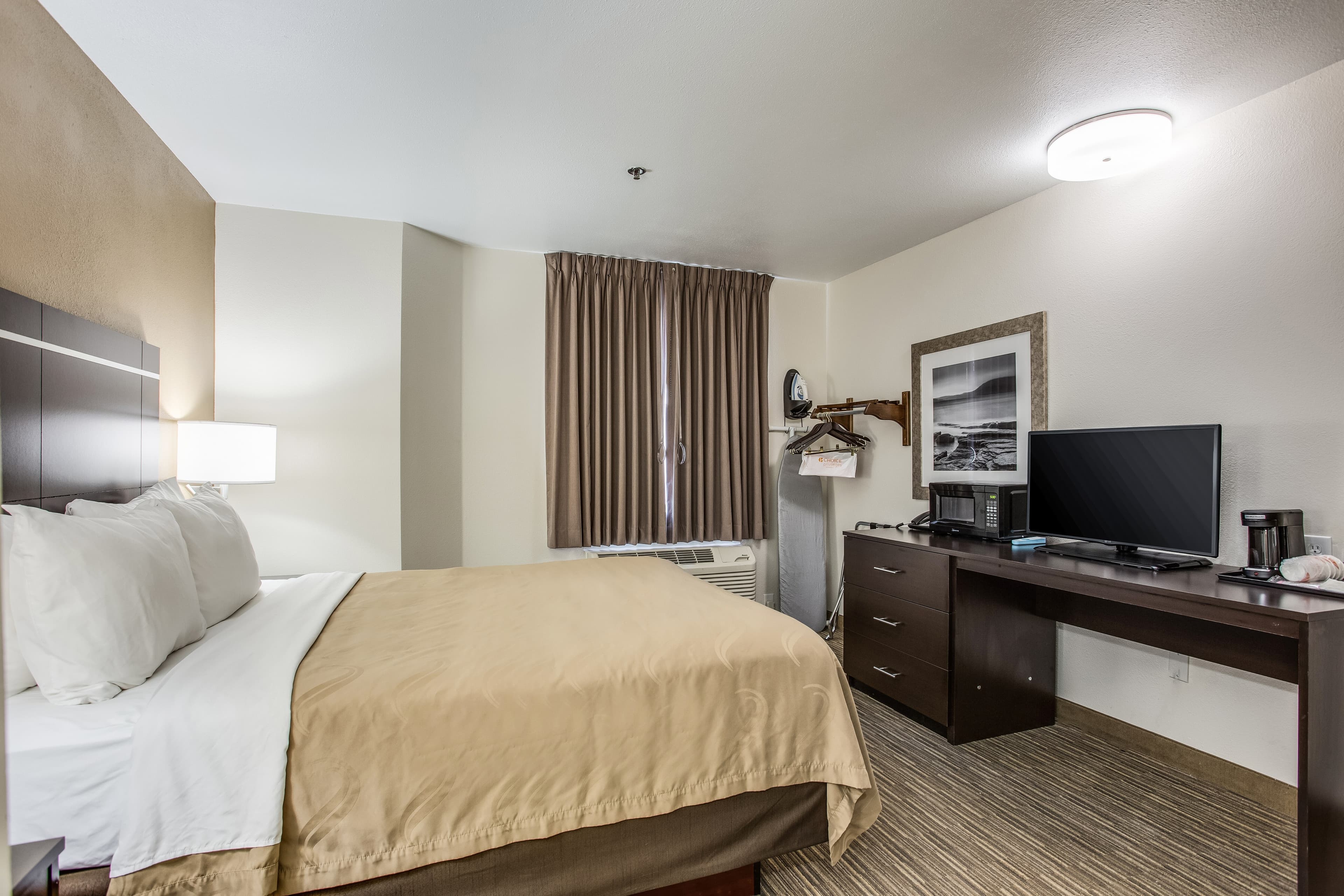 Quality Inn & Suites Meridian - West Boise - Image 4