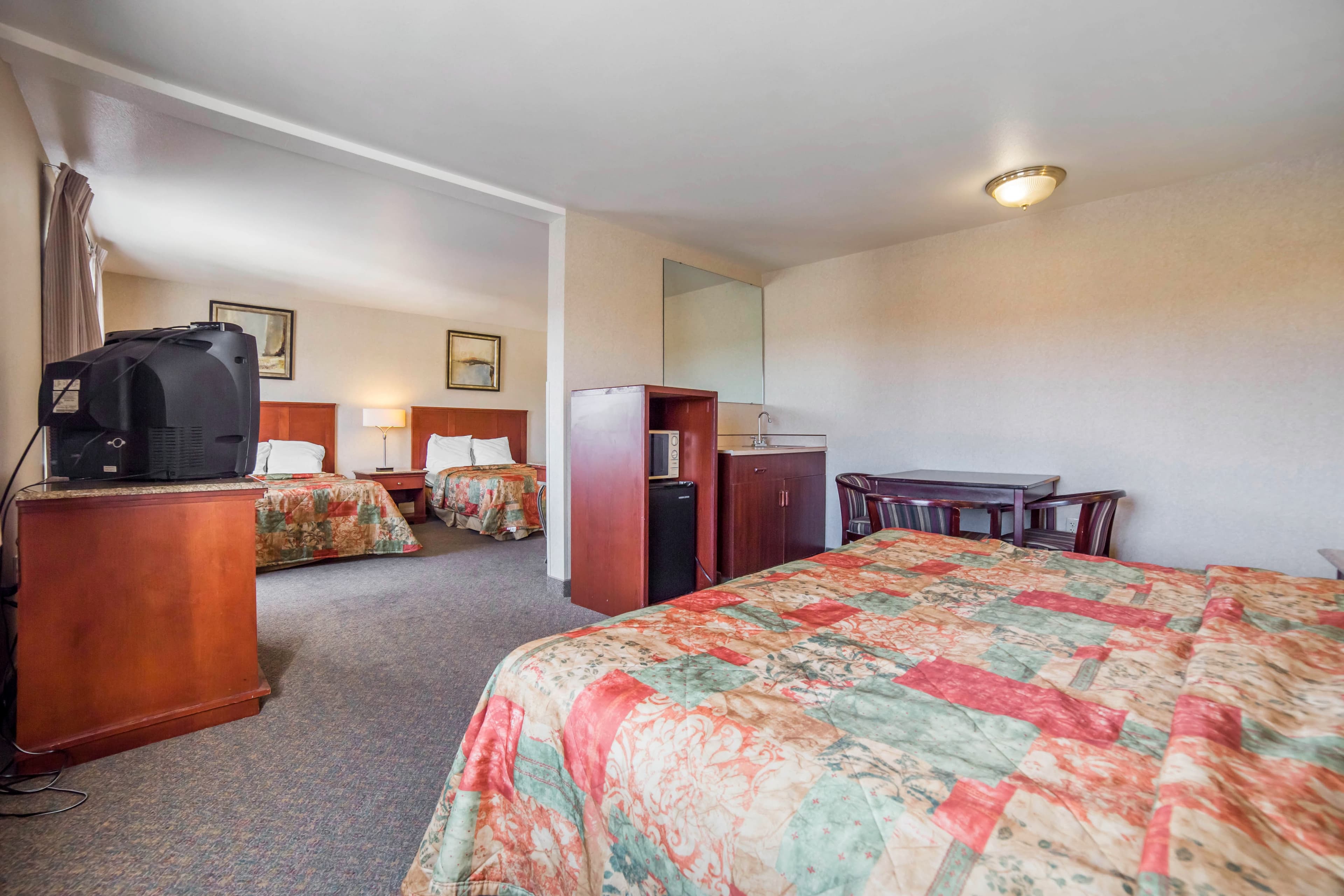 Rodeway Inn & Suites Nampa — 25