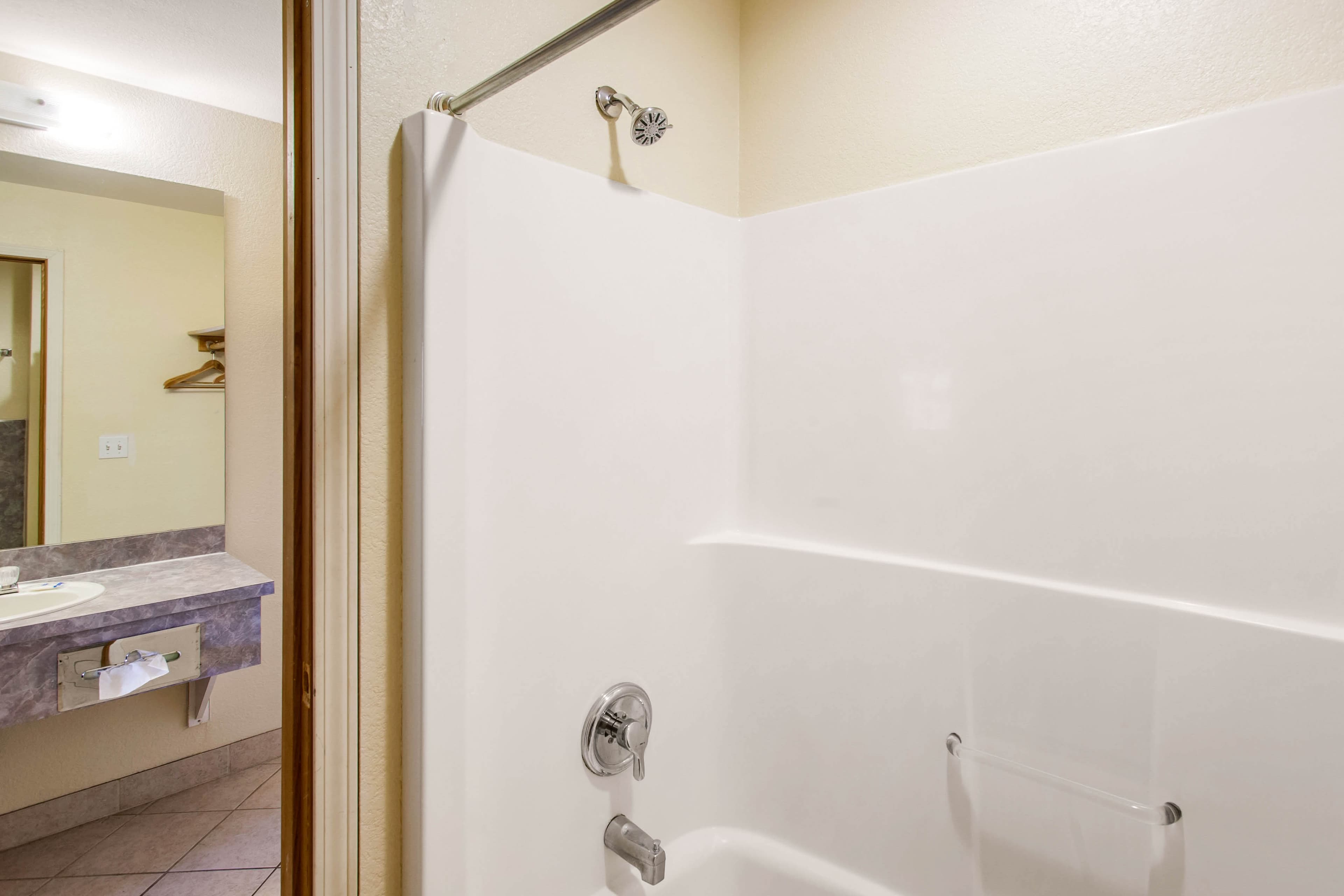 Rodeway Inn Coeur d'Alene — 6