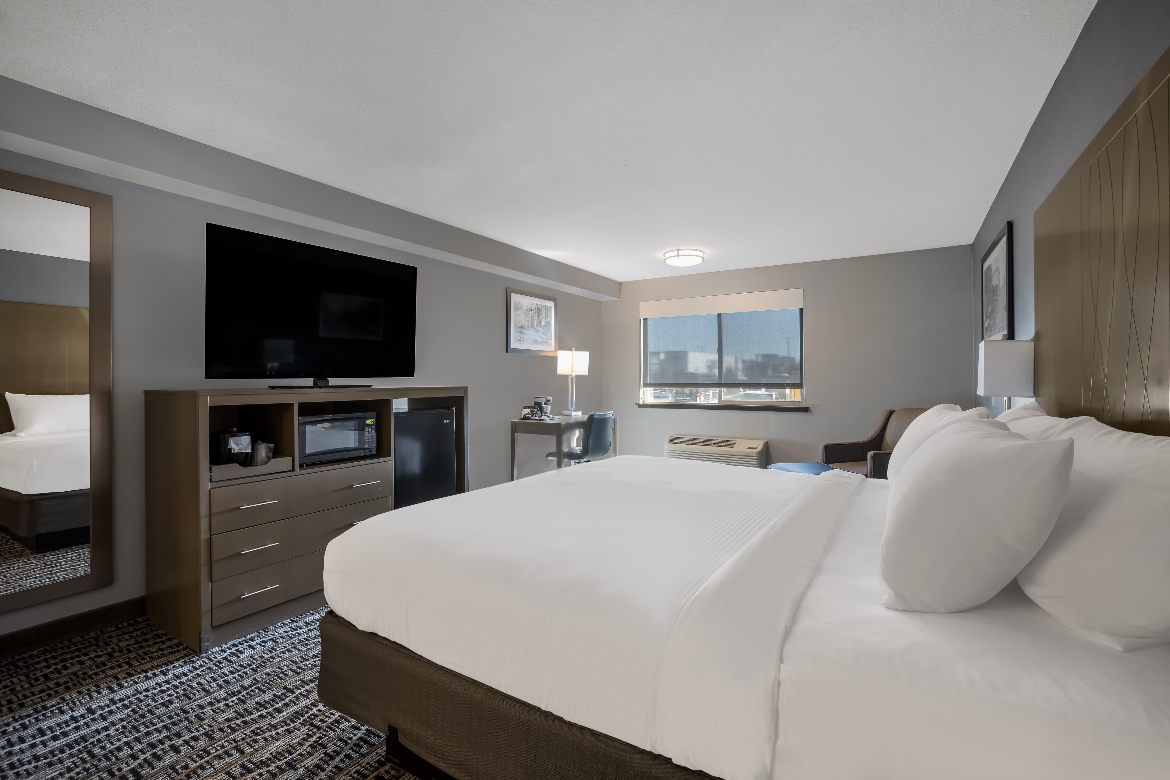 Hotel 28 Boise Airport, an Ascend Collection Hotel - Image 3