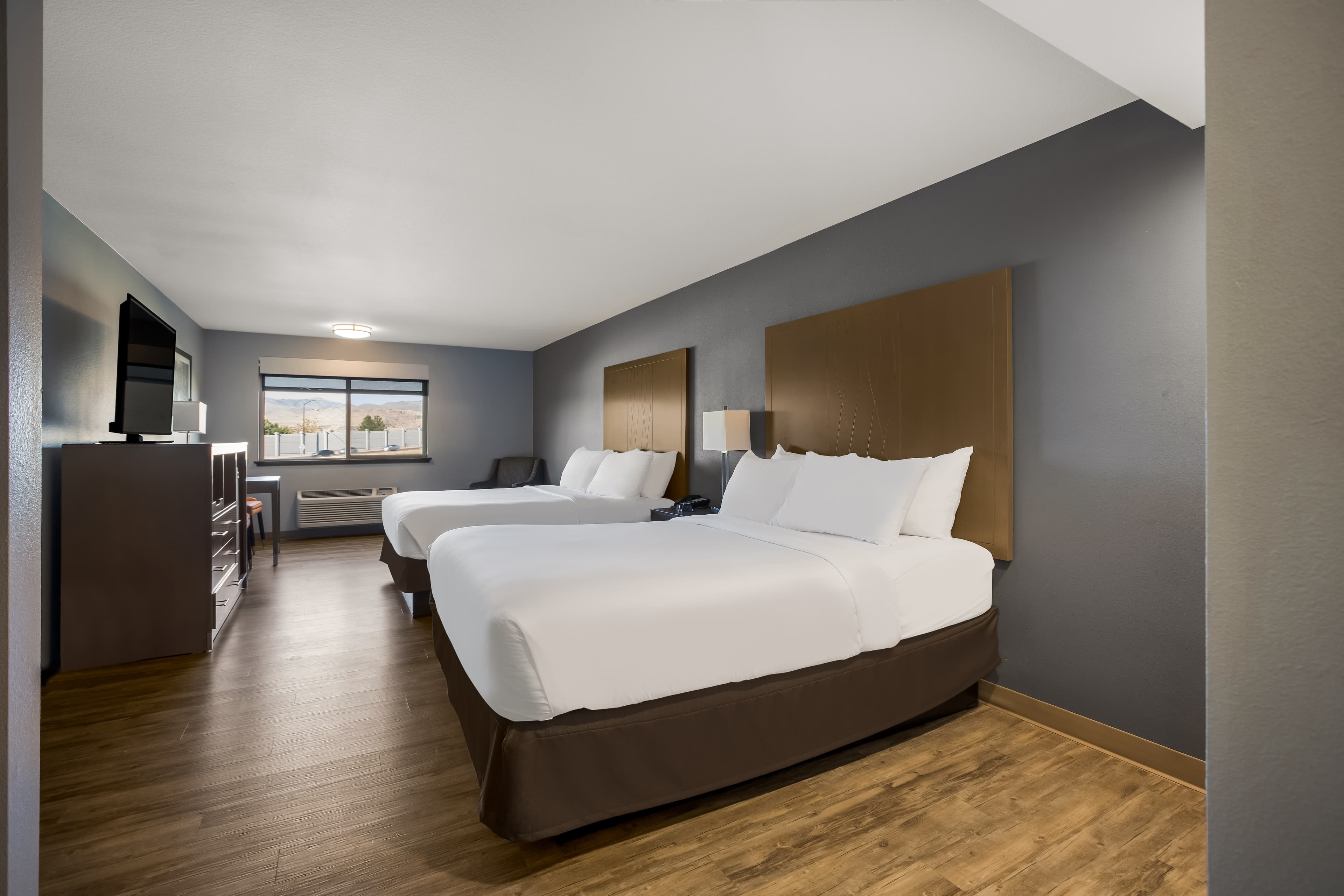 Hotel 28 Boise Airport, an Ascend Collection Hotel - Image 5