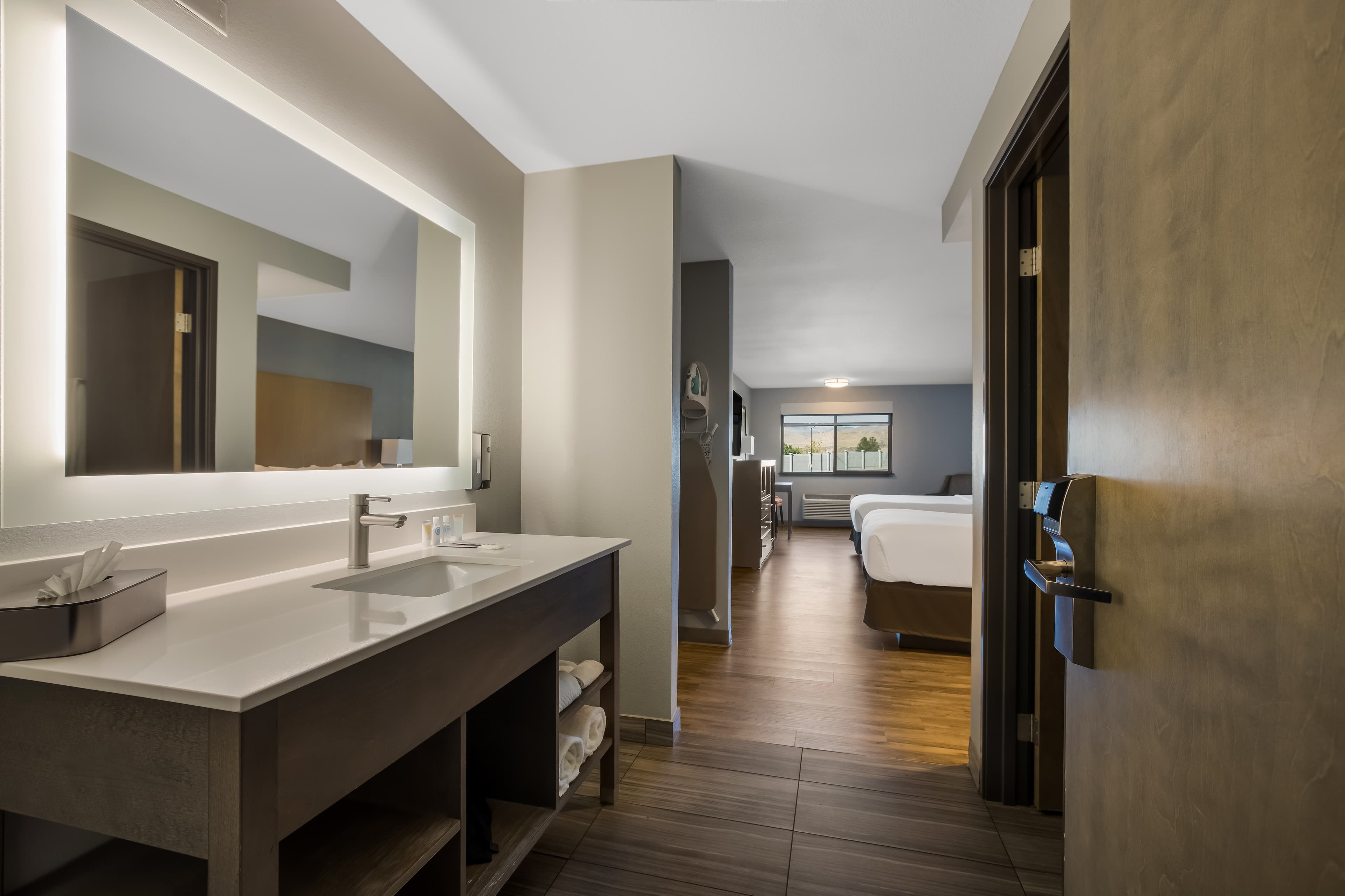 Hotel 28 Boise Airport, an Ascend Collection Hotel — 6