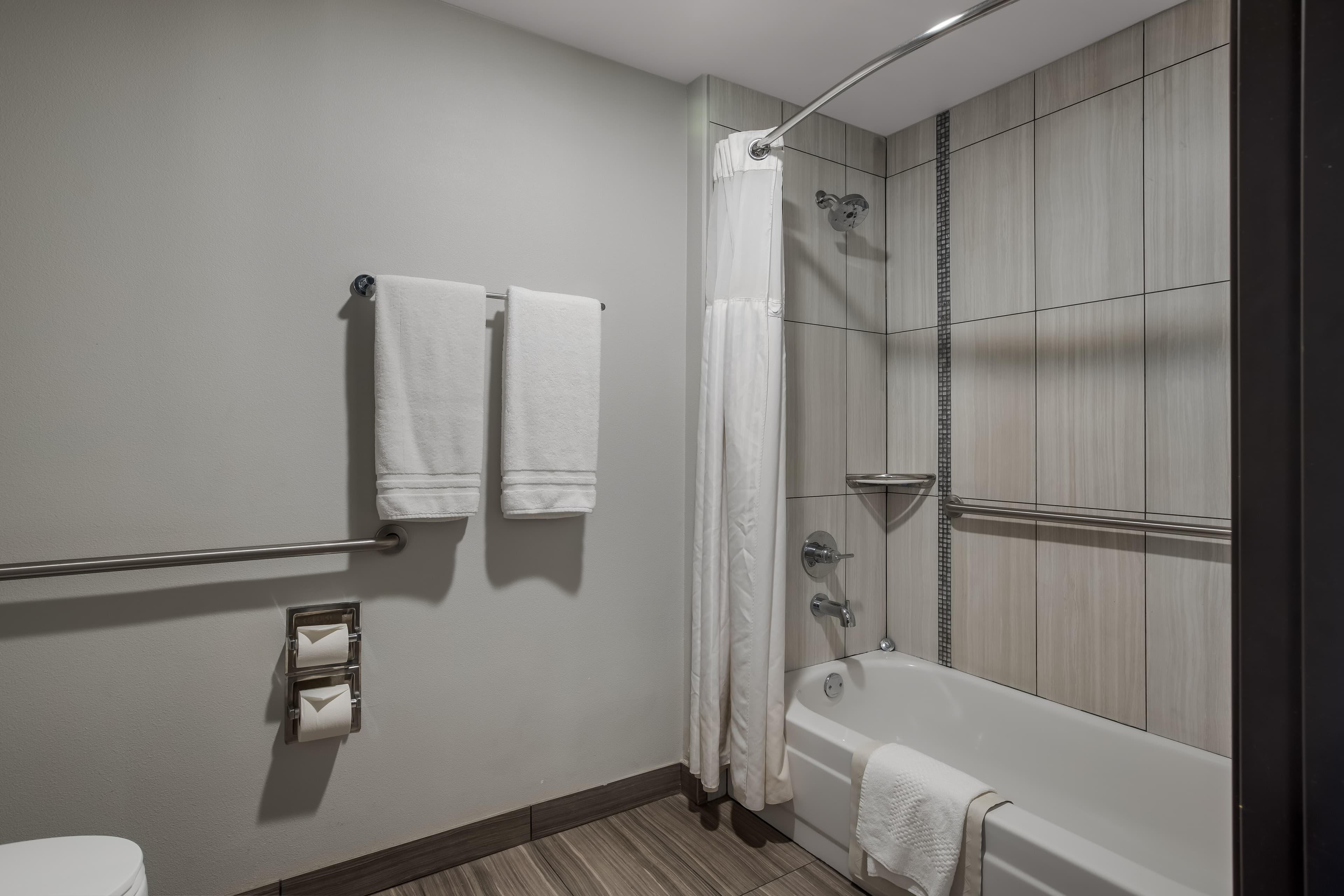 Hotel 28 Boise Airport, an Ascend Collection Hotel — 11