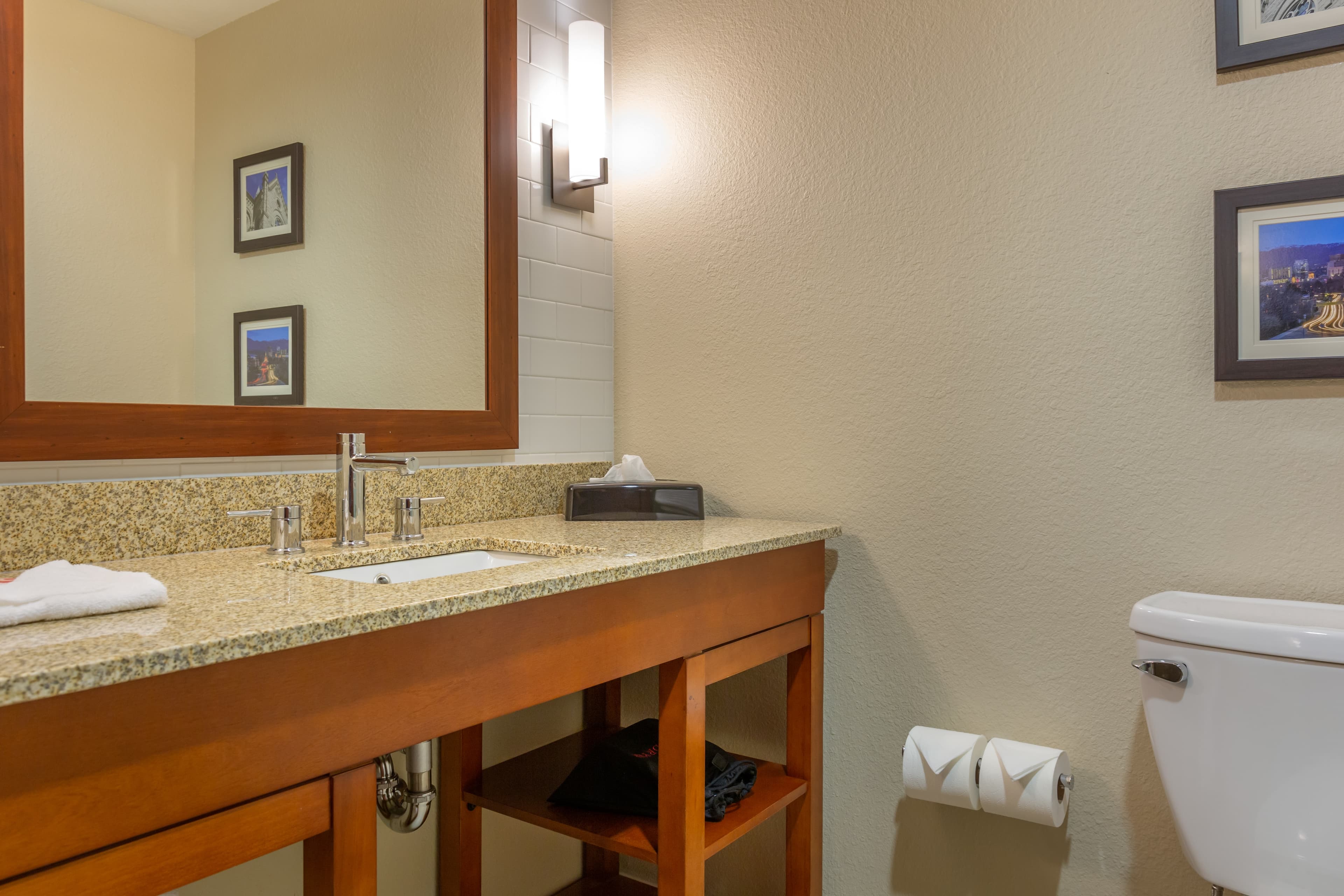 Comfort Inn & Suites Boise Airport — 16
