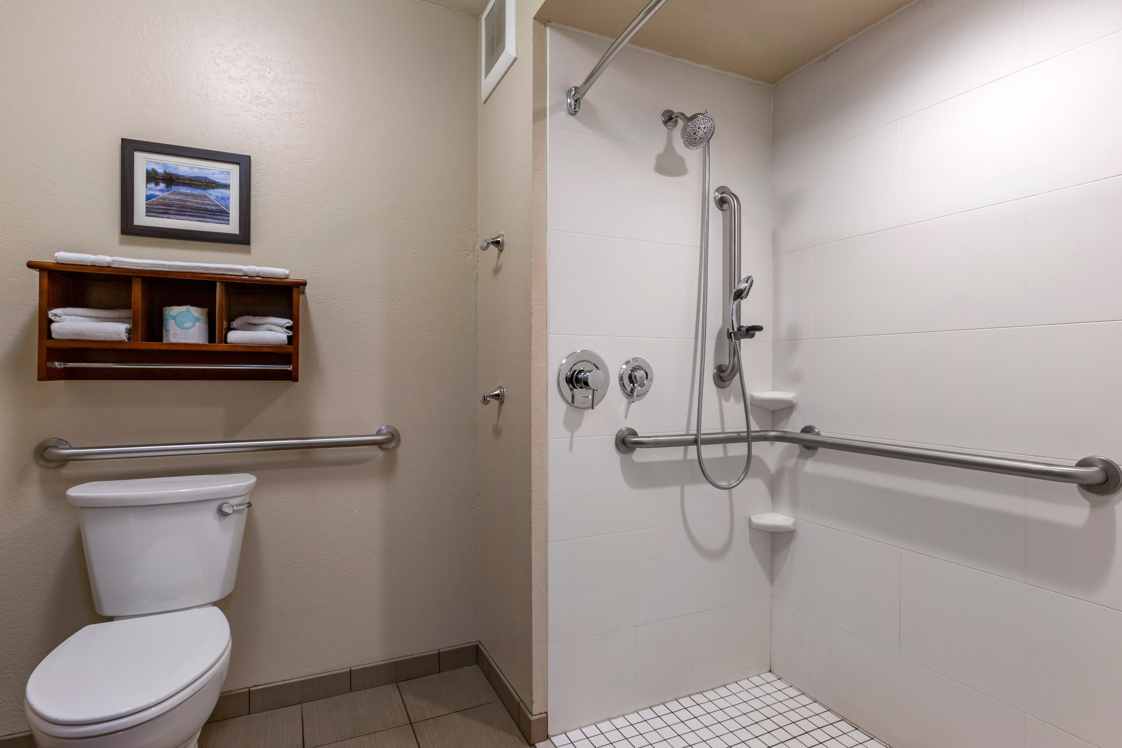 Comfort Inn & Suites Coeur d'Alene — 9