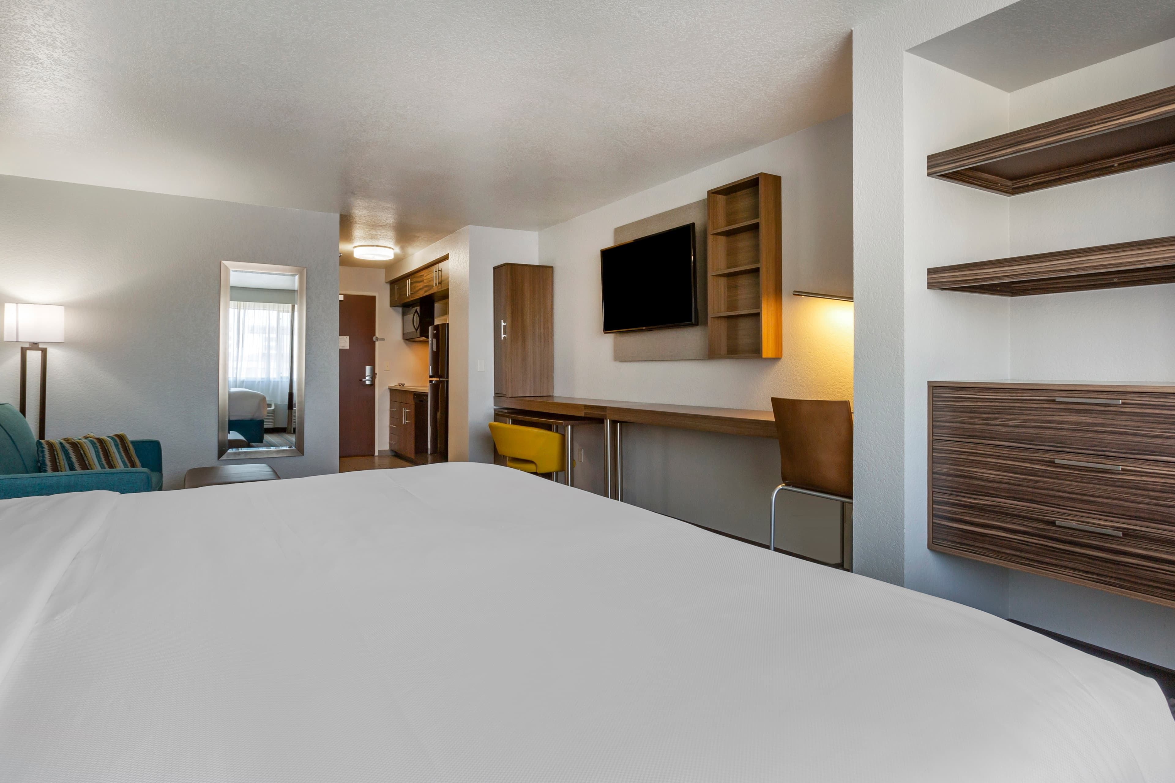 MainStay Suites Coeur dAlene — 12