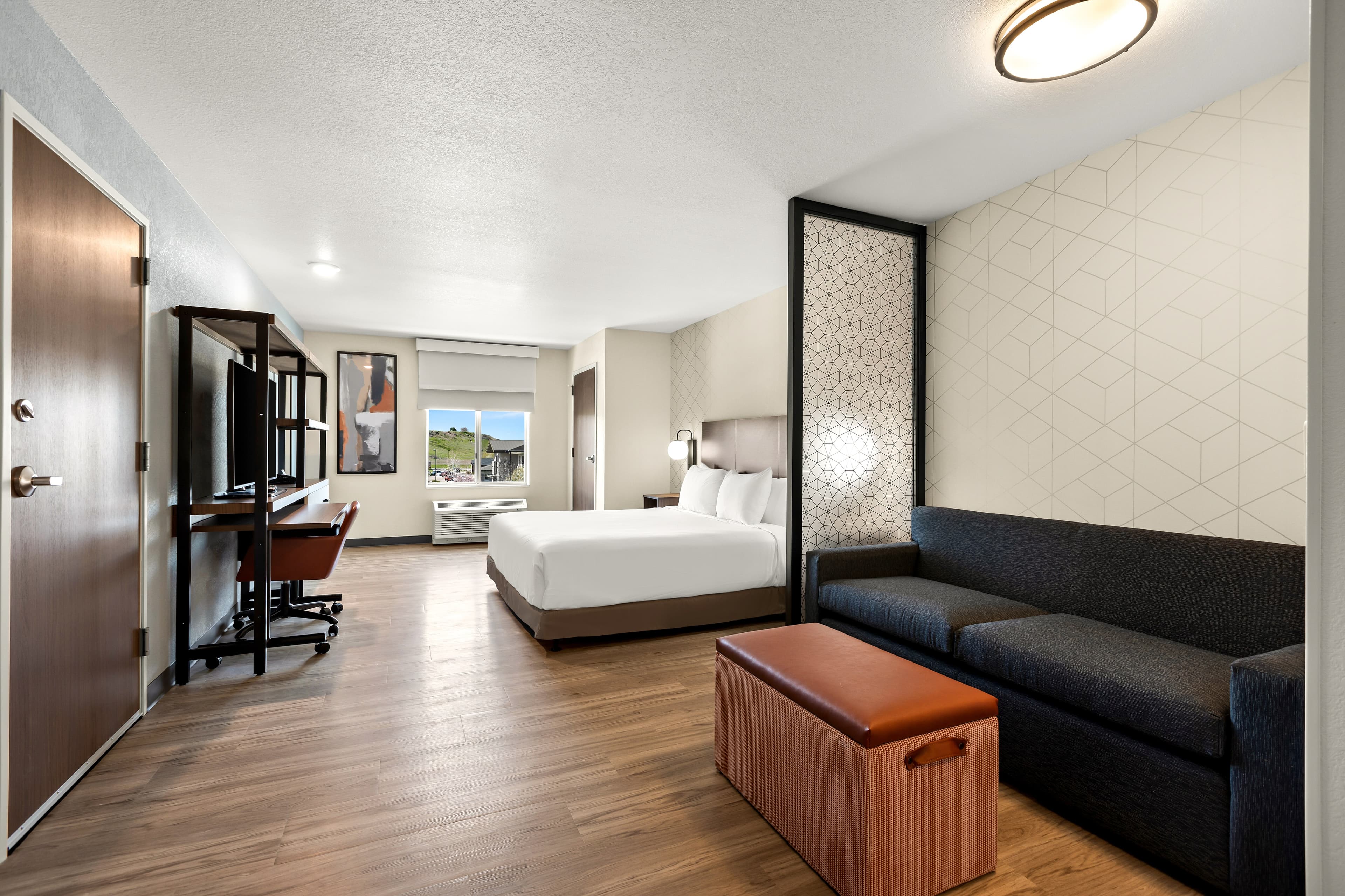 Everhome Suites Nampa Boise - Image 1