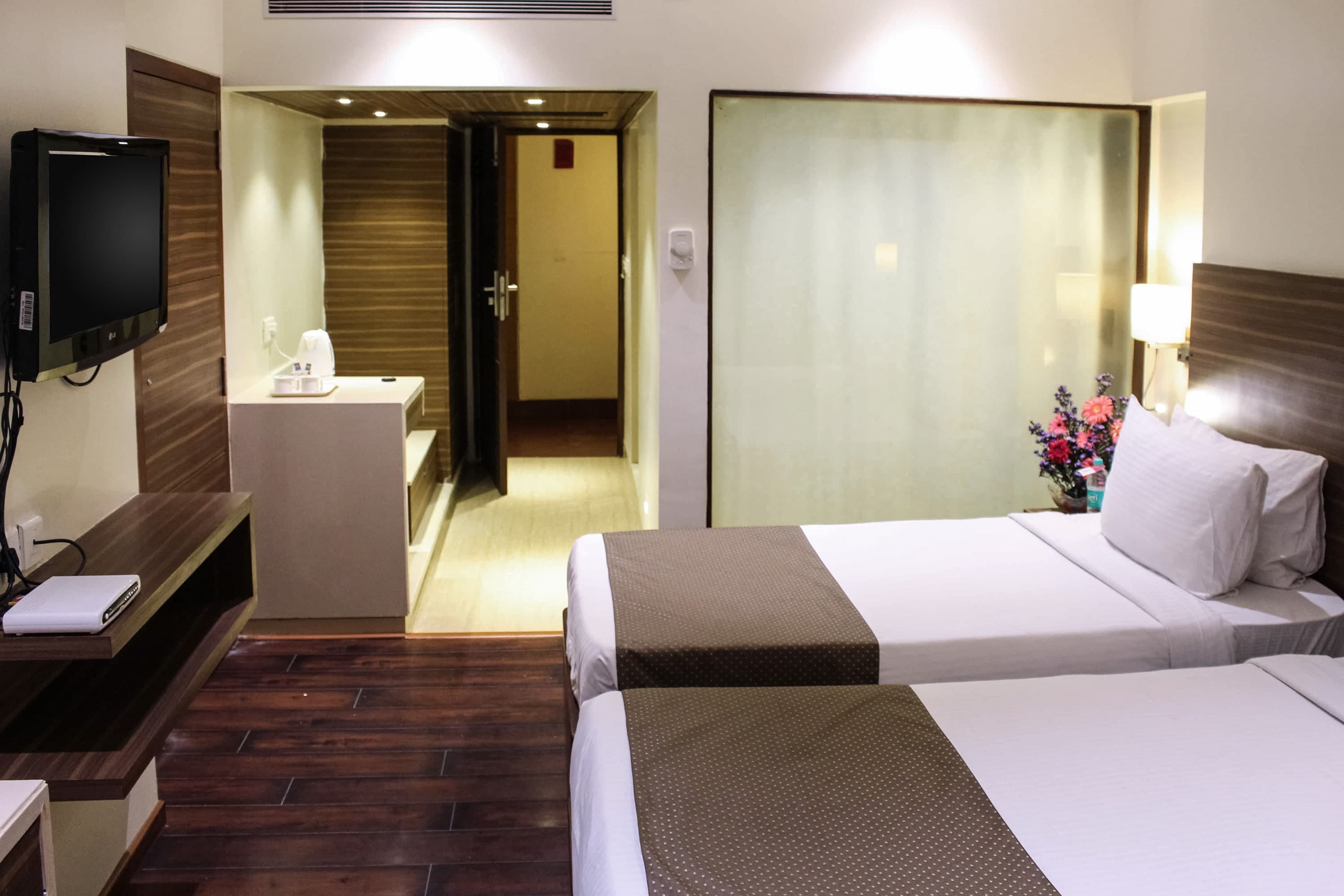 Quality Inn Residency — 4