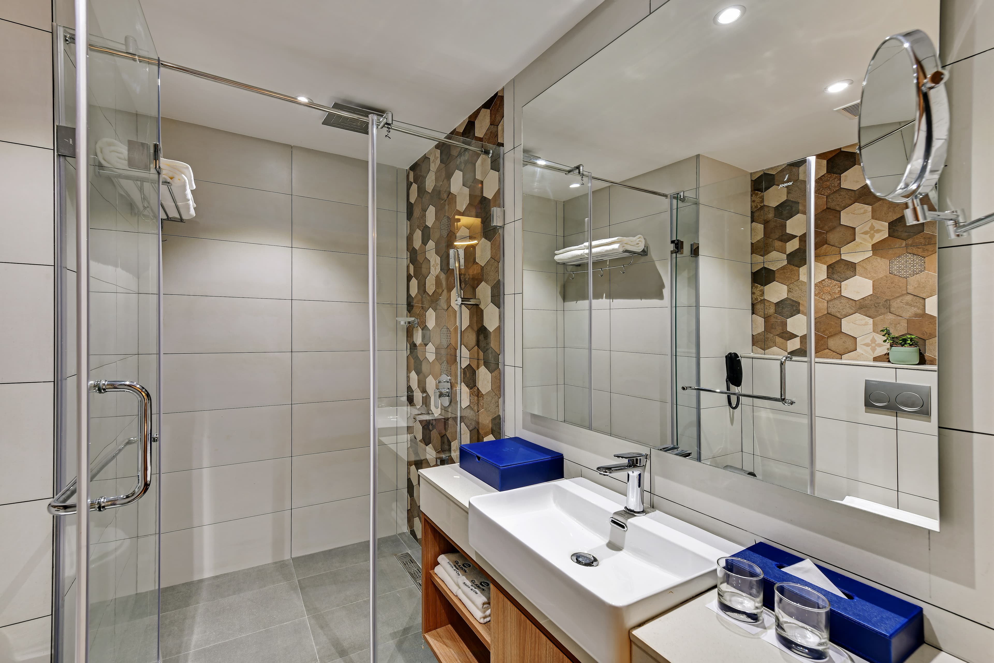 Clarion Hotel Khayal — 7