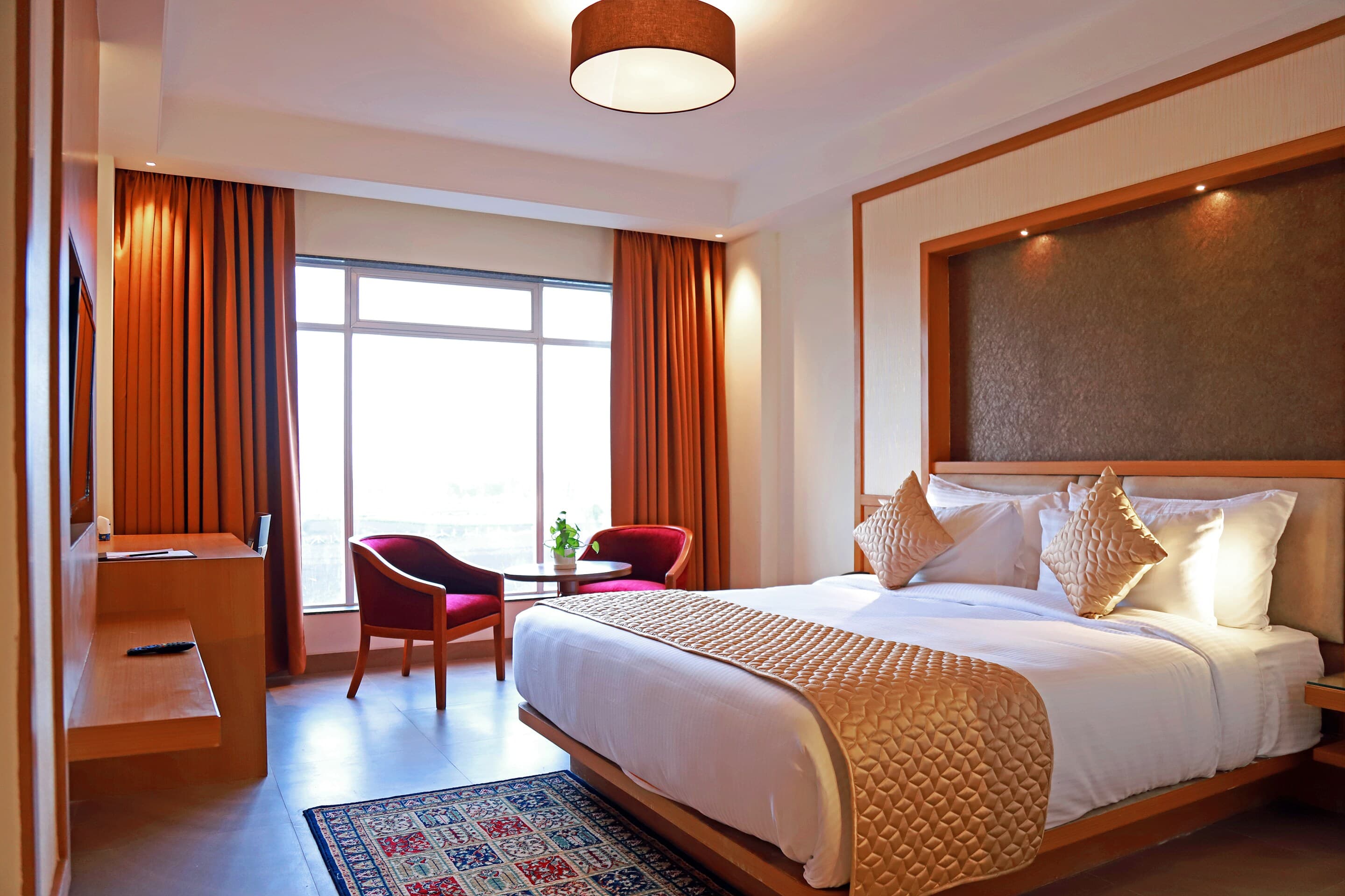 Clarion Inn Indore - Image 2
