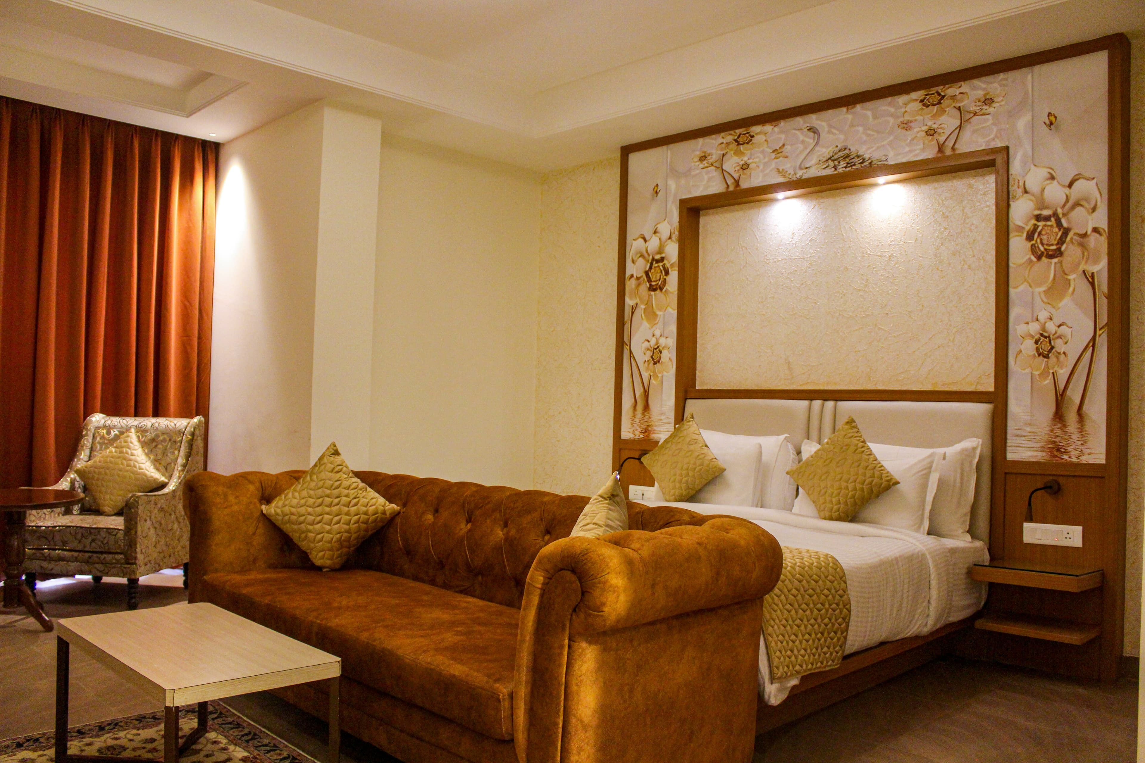 Clarion Inn Indore — 8