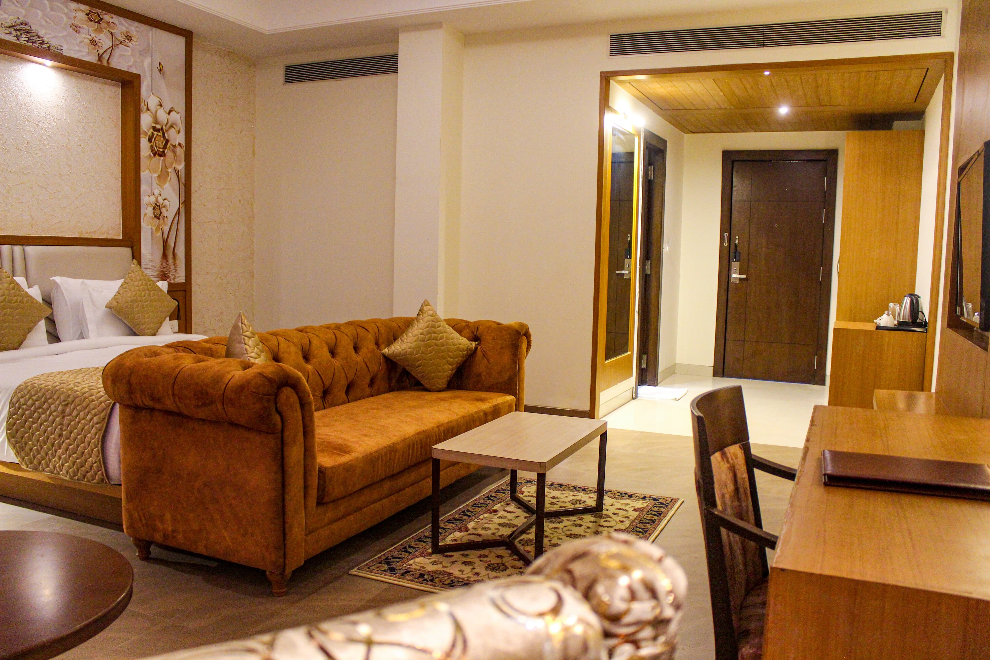 Clarion Inn Indore — 11