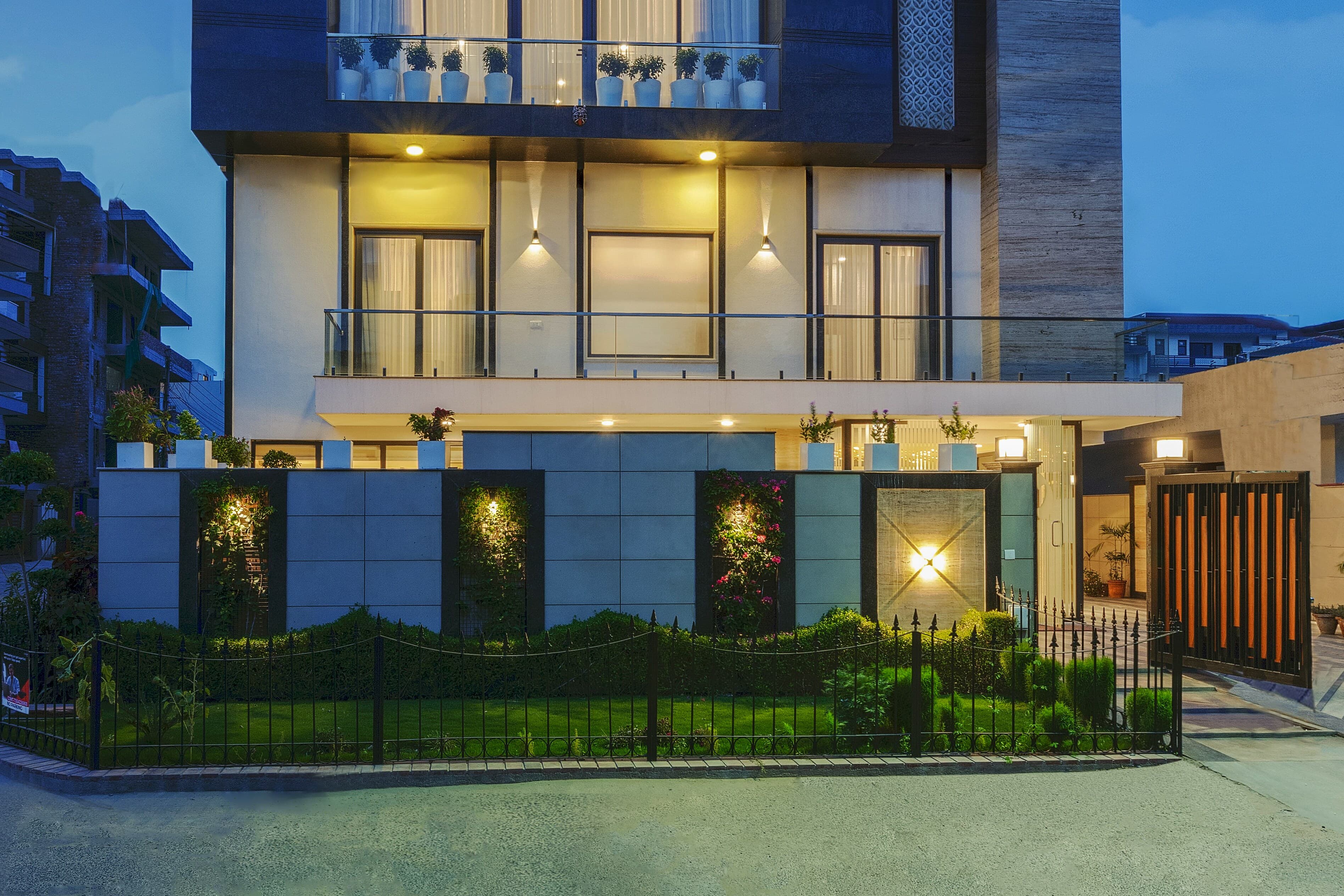 Comfort Inn Dhaliwals Gurgaon - Image 1