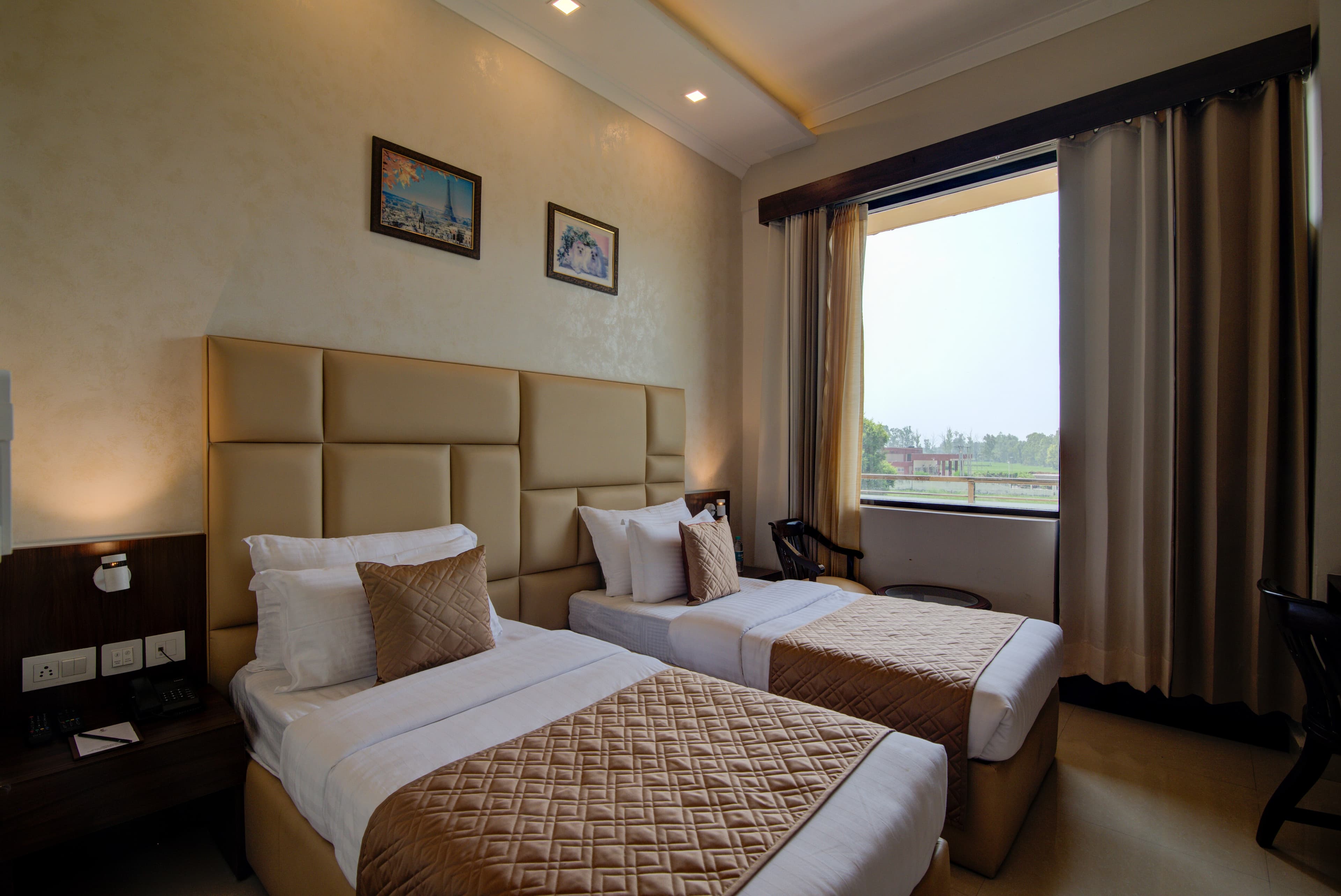 Comfort Inn Karnal - Image 5