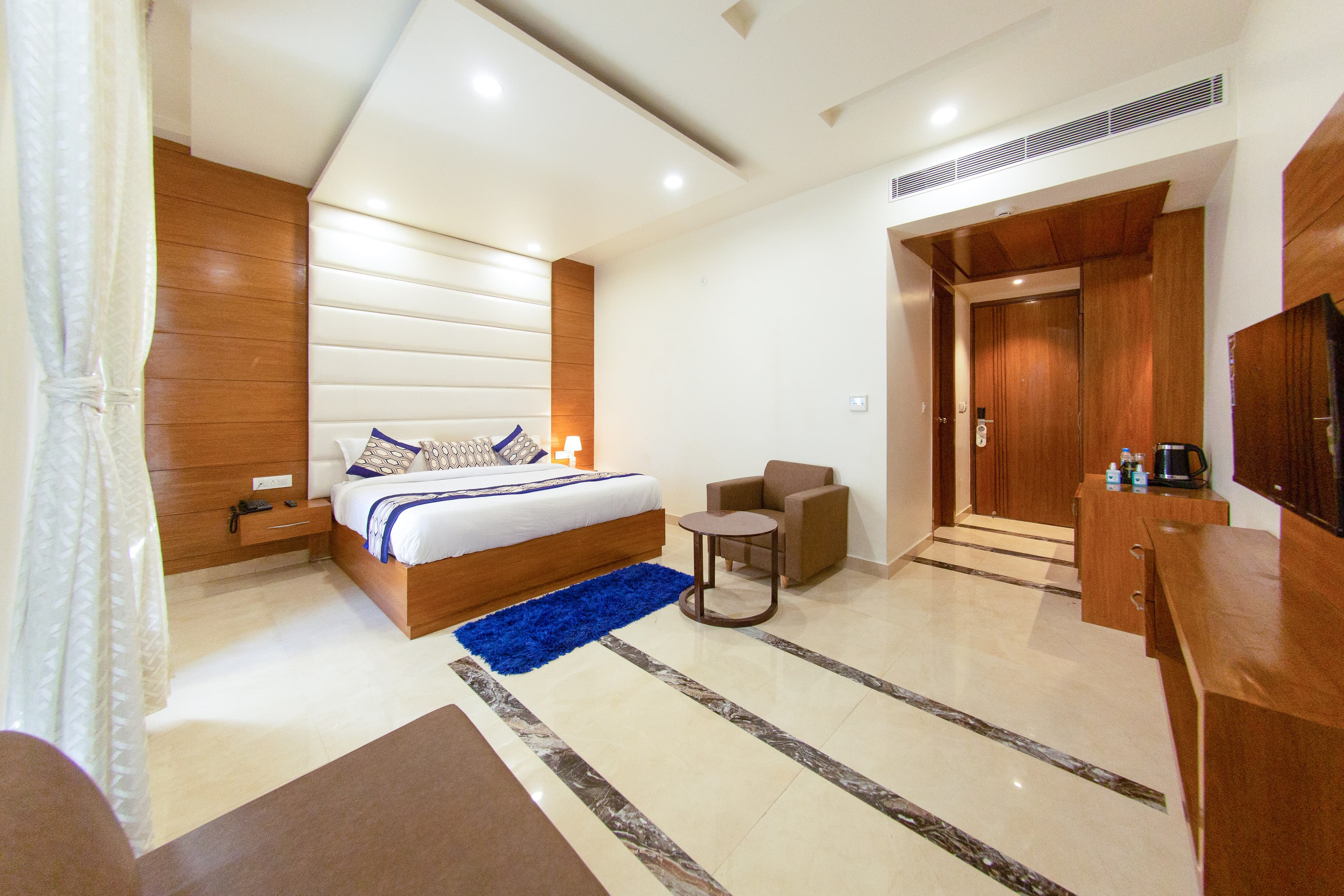 Comfort Hotel Amritsar - Image 1