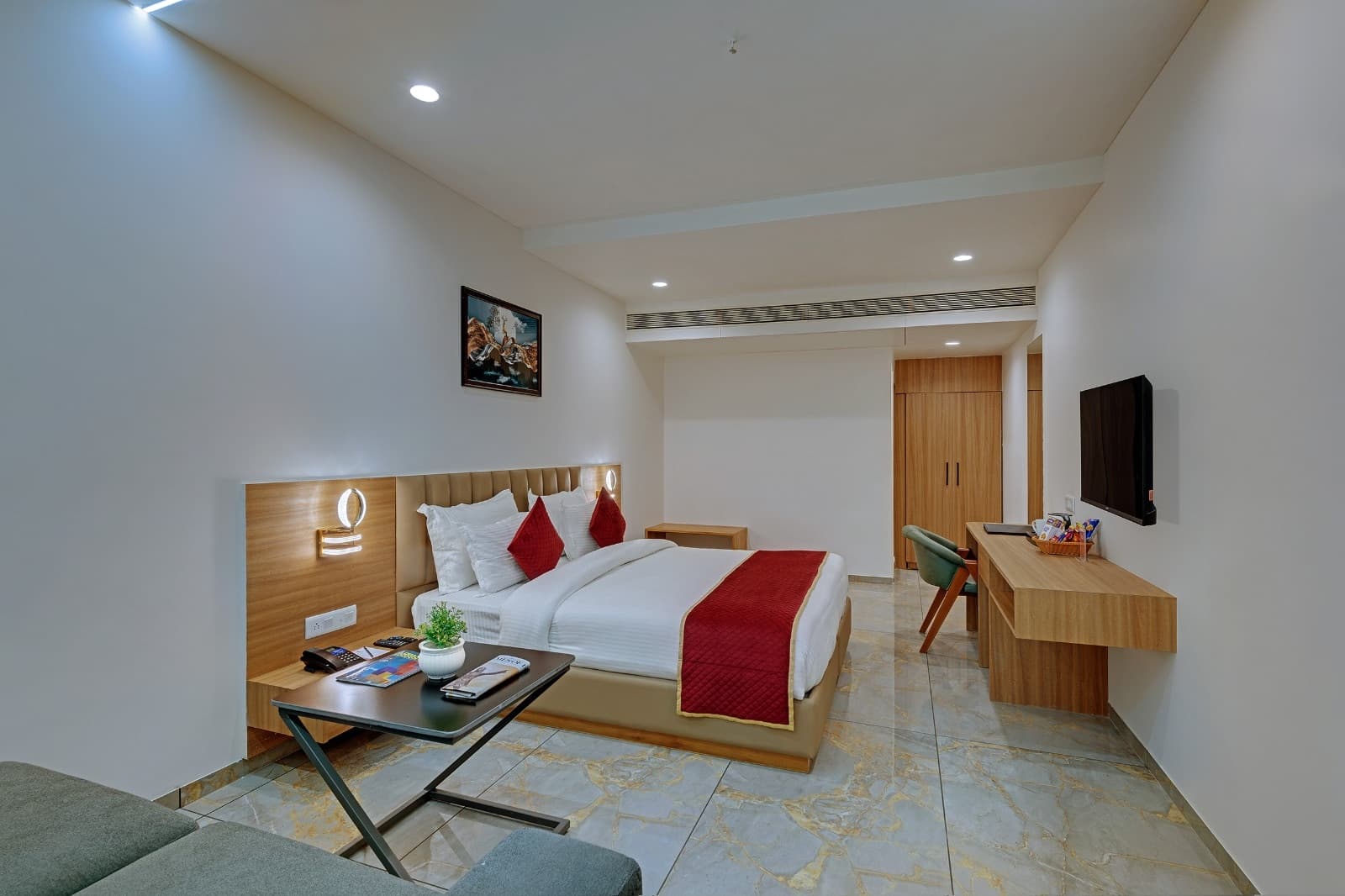 Comfort Inn Sapphire, Chandkheda — 19