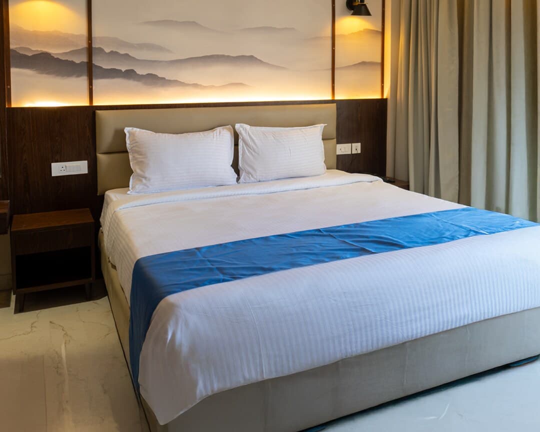 Clarion Hotel Hyderabad - Image 3