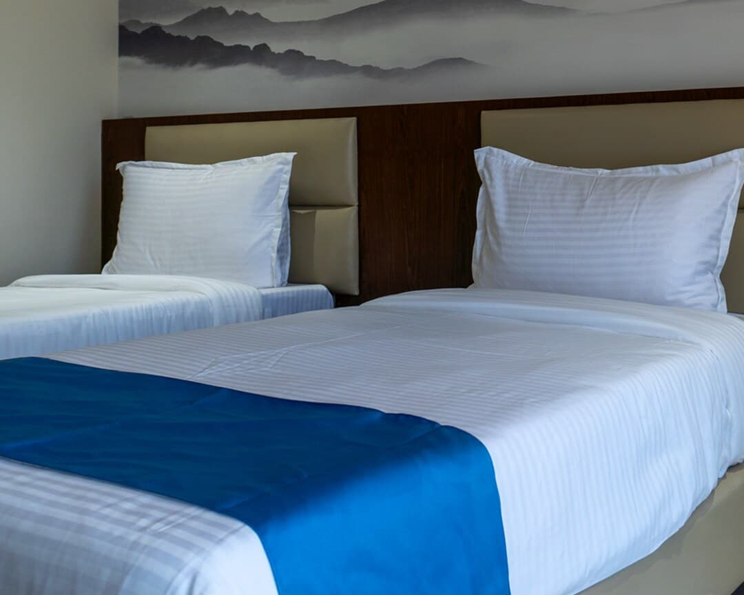 Clarion Hotel Hyderabad — 6