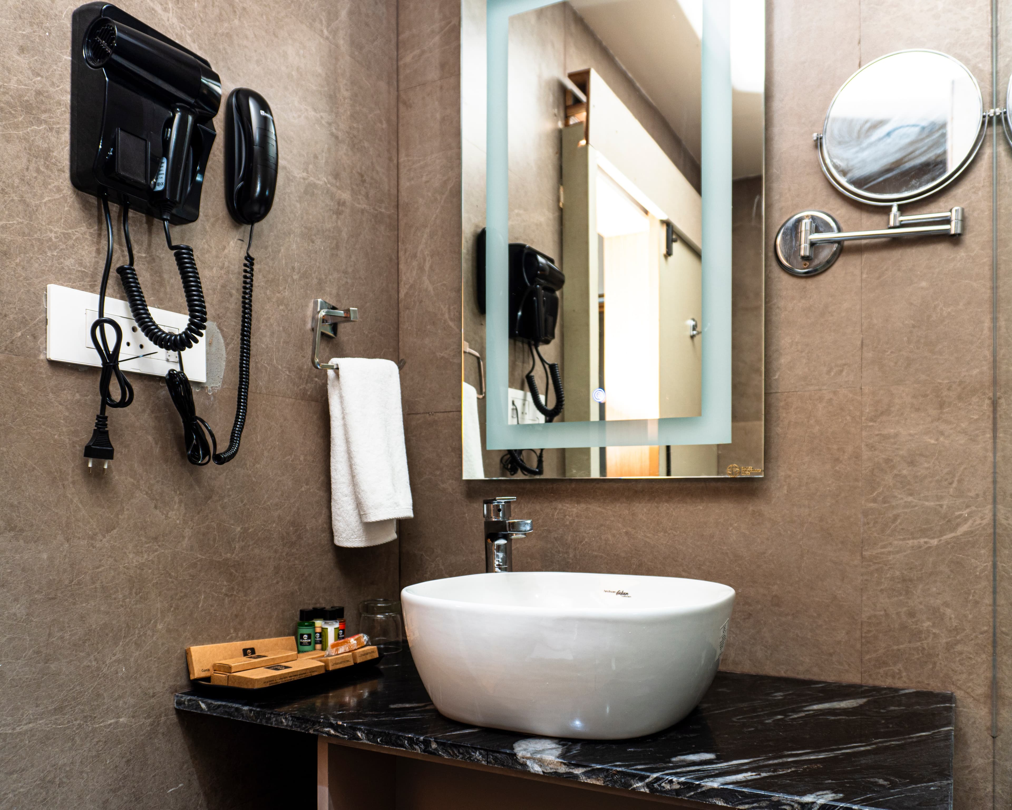 Clarion Hotel Hyderabad — 12