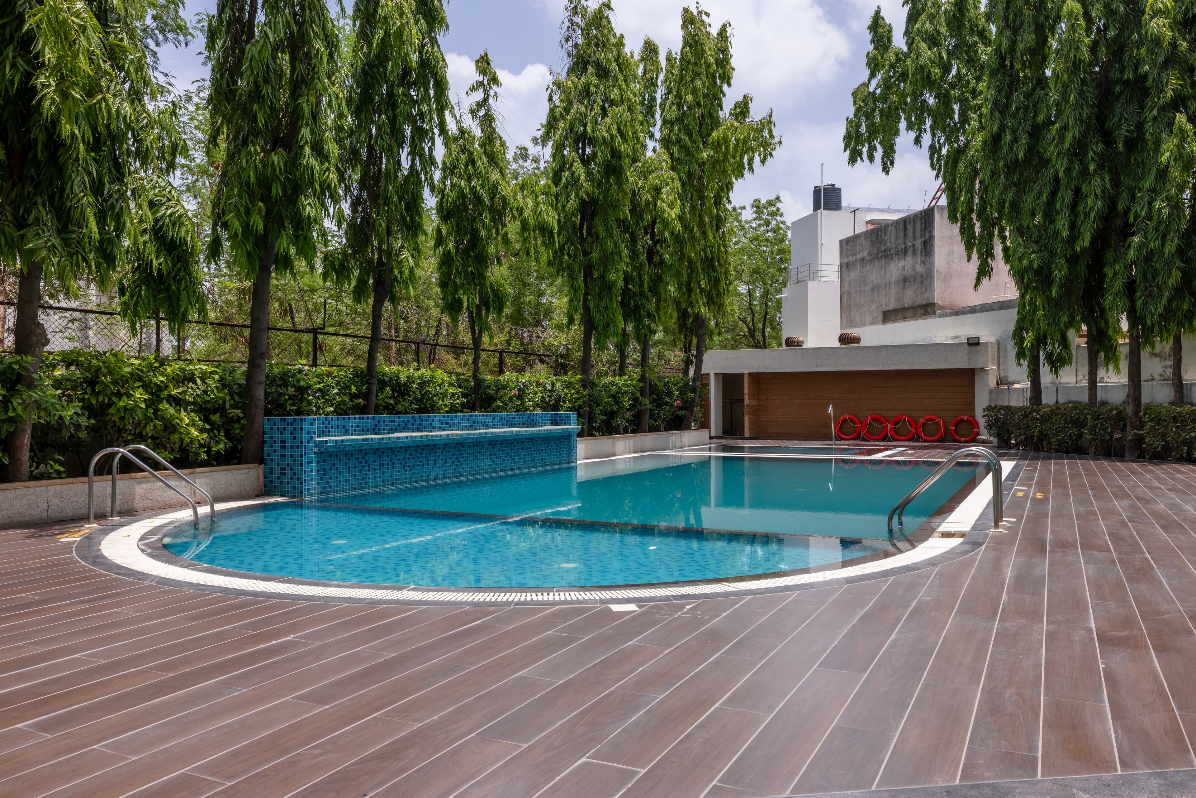 Quality Inn Patria Suites - Image 1