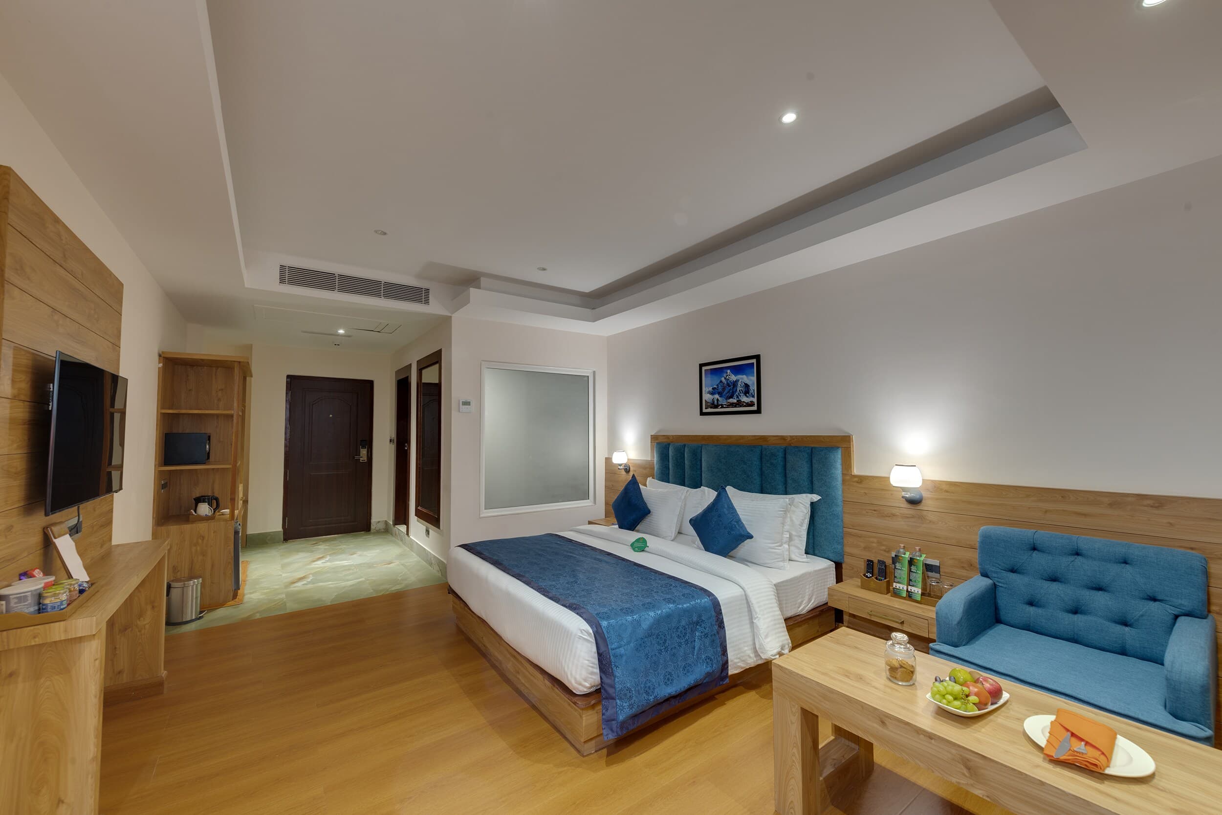 Clarion Hotel De Renee's - Image 2