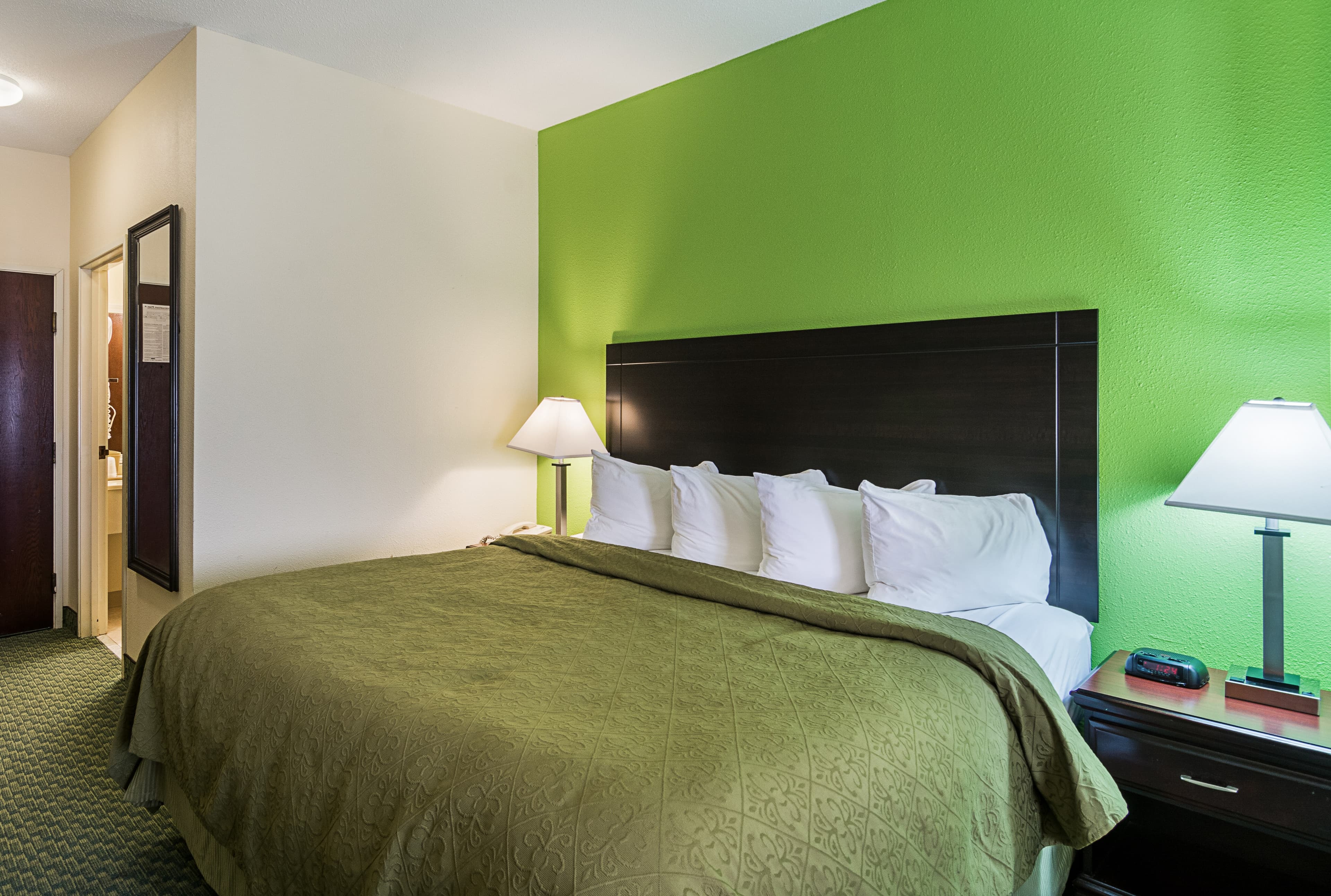 Quality Inn & Suites Harvey - Chicago Southland — 15