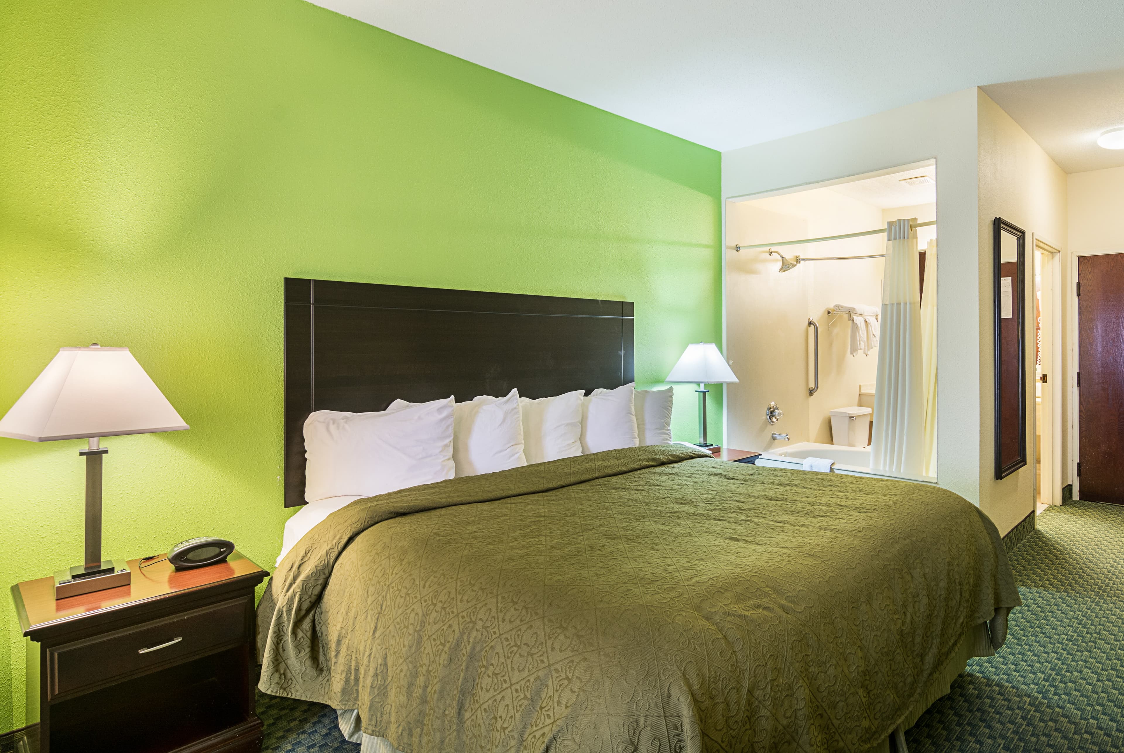 Quality Inn & Suites Harvey - Chicago Southland — 20