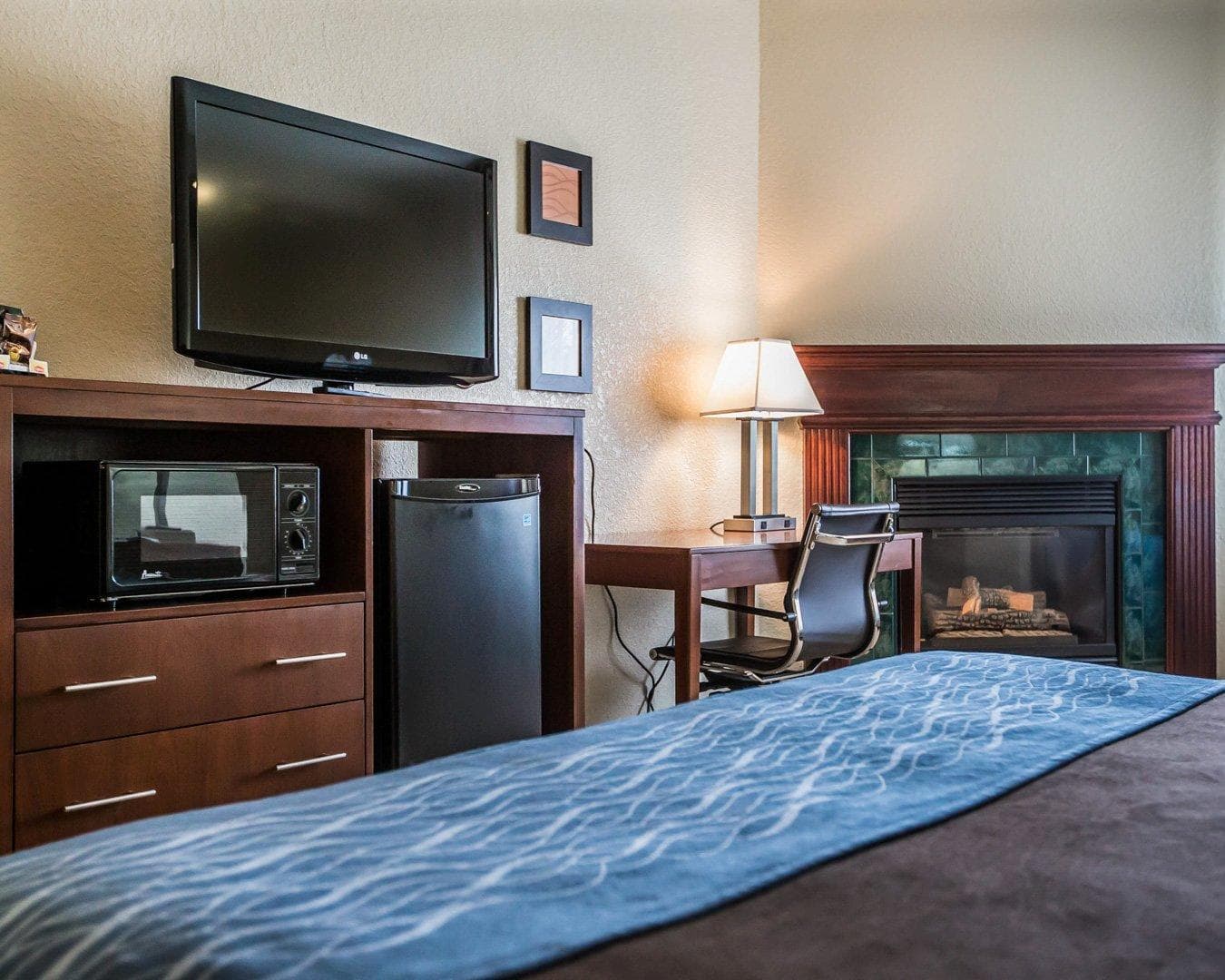 Quality Inn & Suites Dixon near I-88 — 14