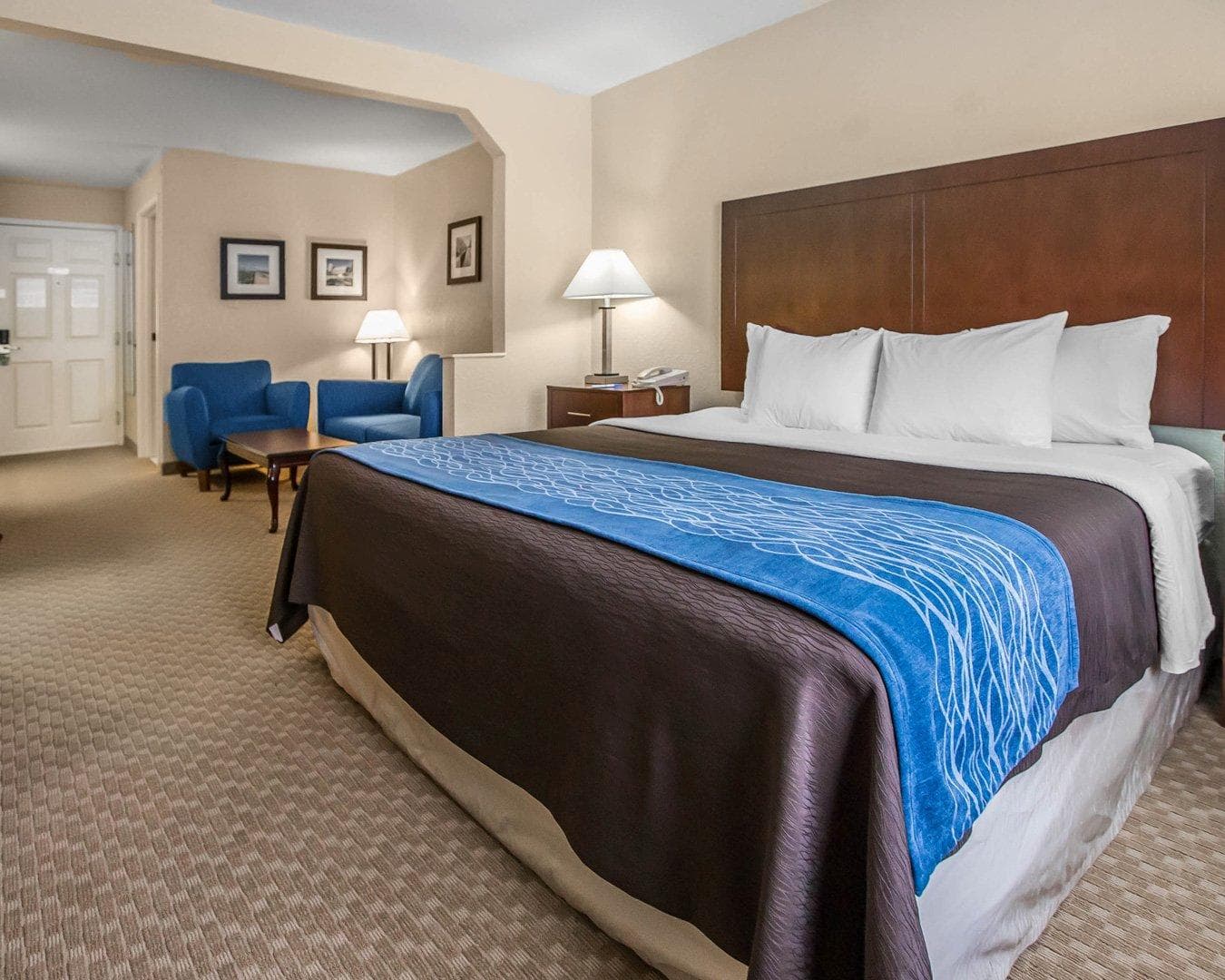 Quality Inn & Suites Dixon near I-88 — 20