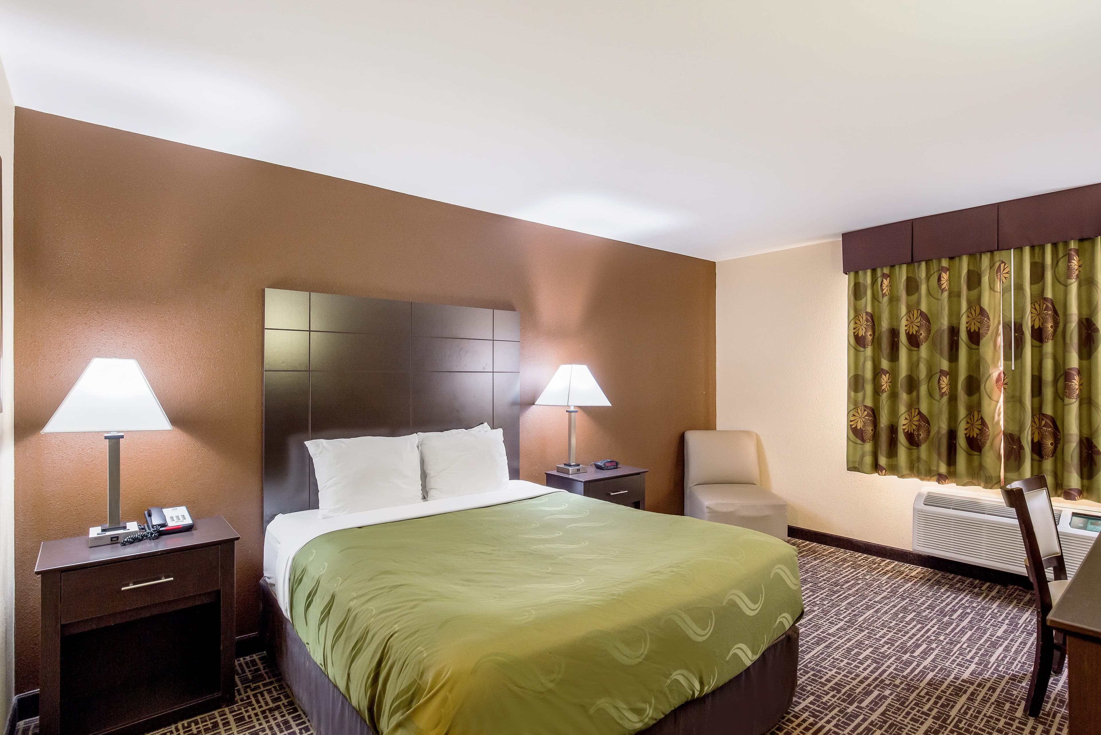 Quality Inn & Suites Caseyville - St. Louis - Image 2